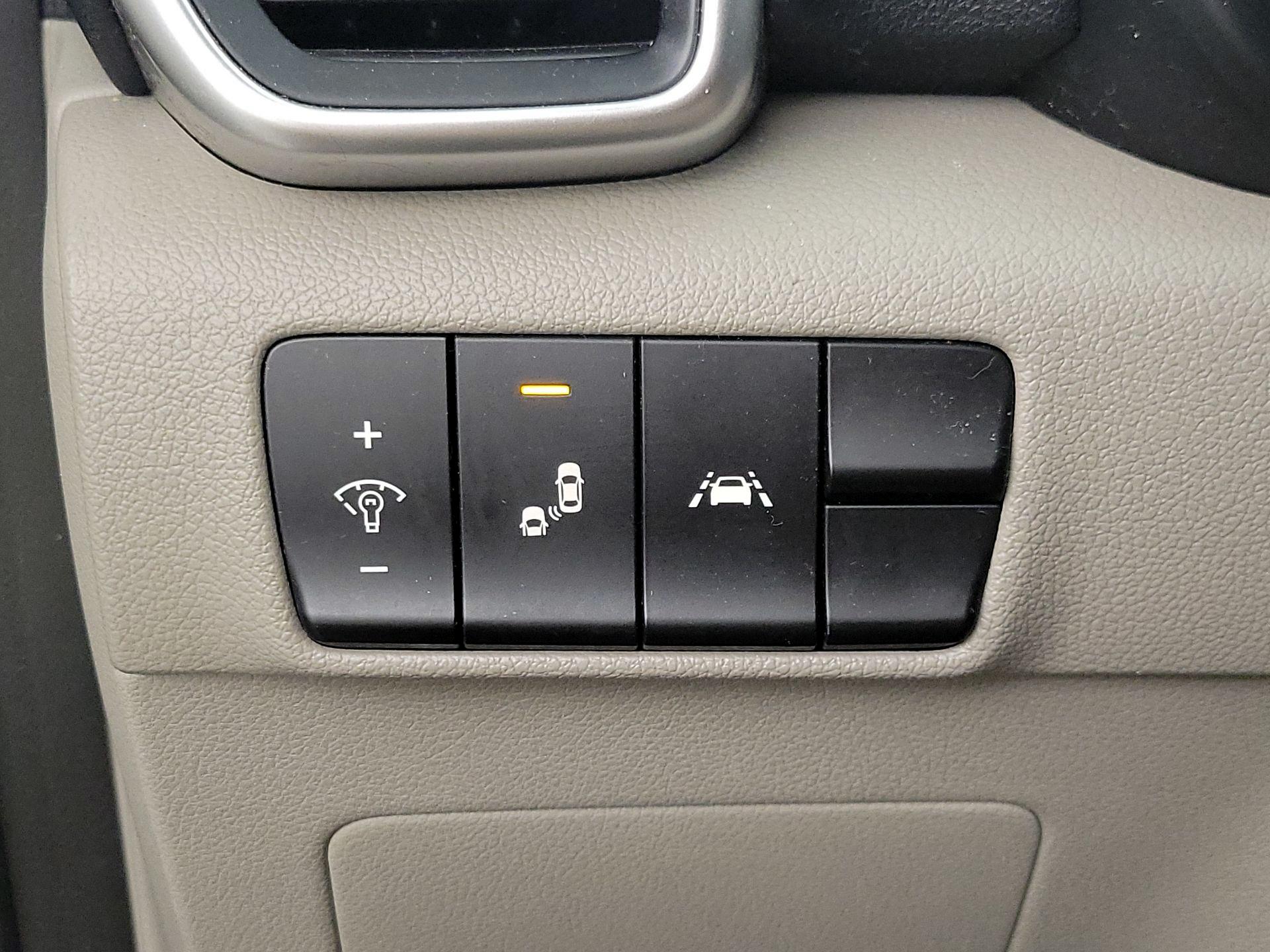 Thumbnail: 2022 Kia Sportage - 13