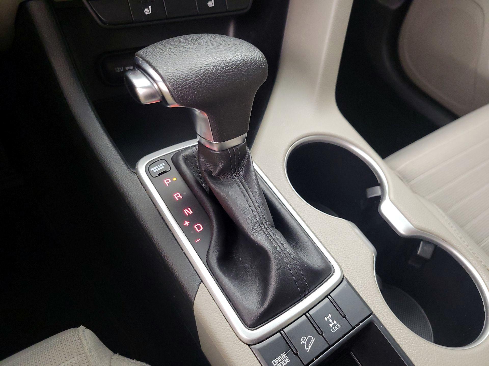 Thumbnail: 2022 Kia Sportage - 17