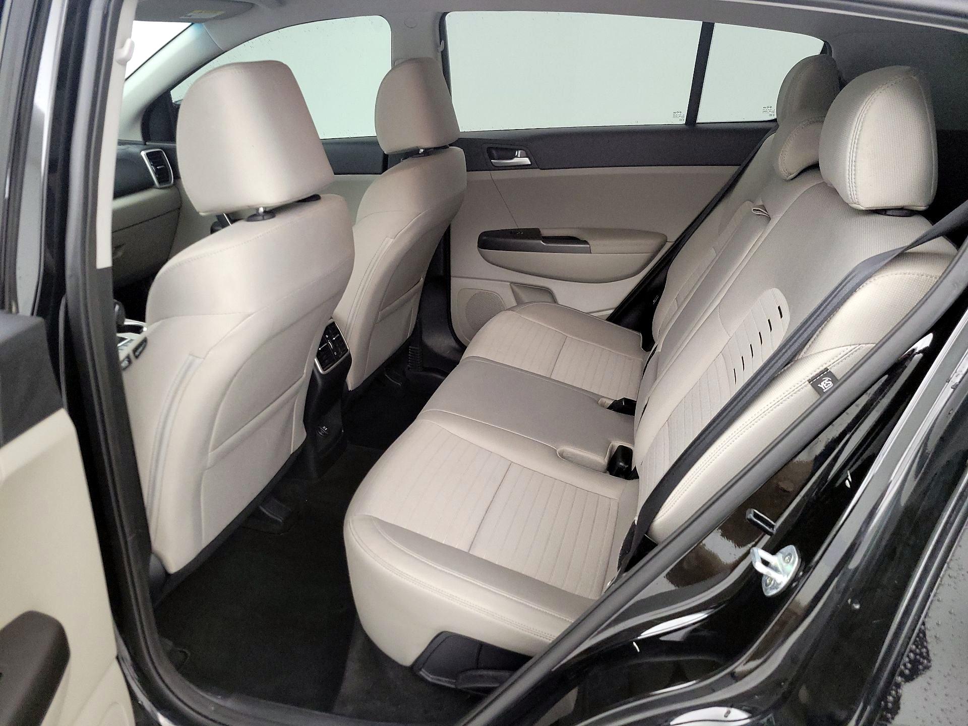 Thumbnail: 2022 Kia Sportage - 19