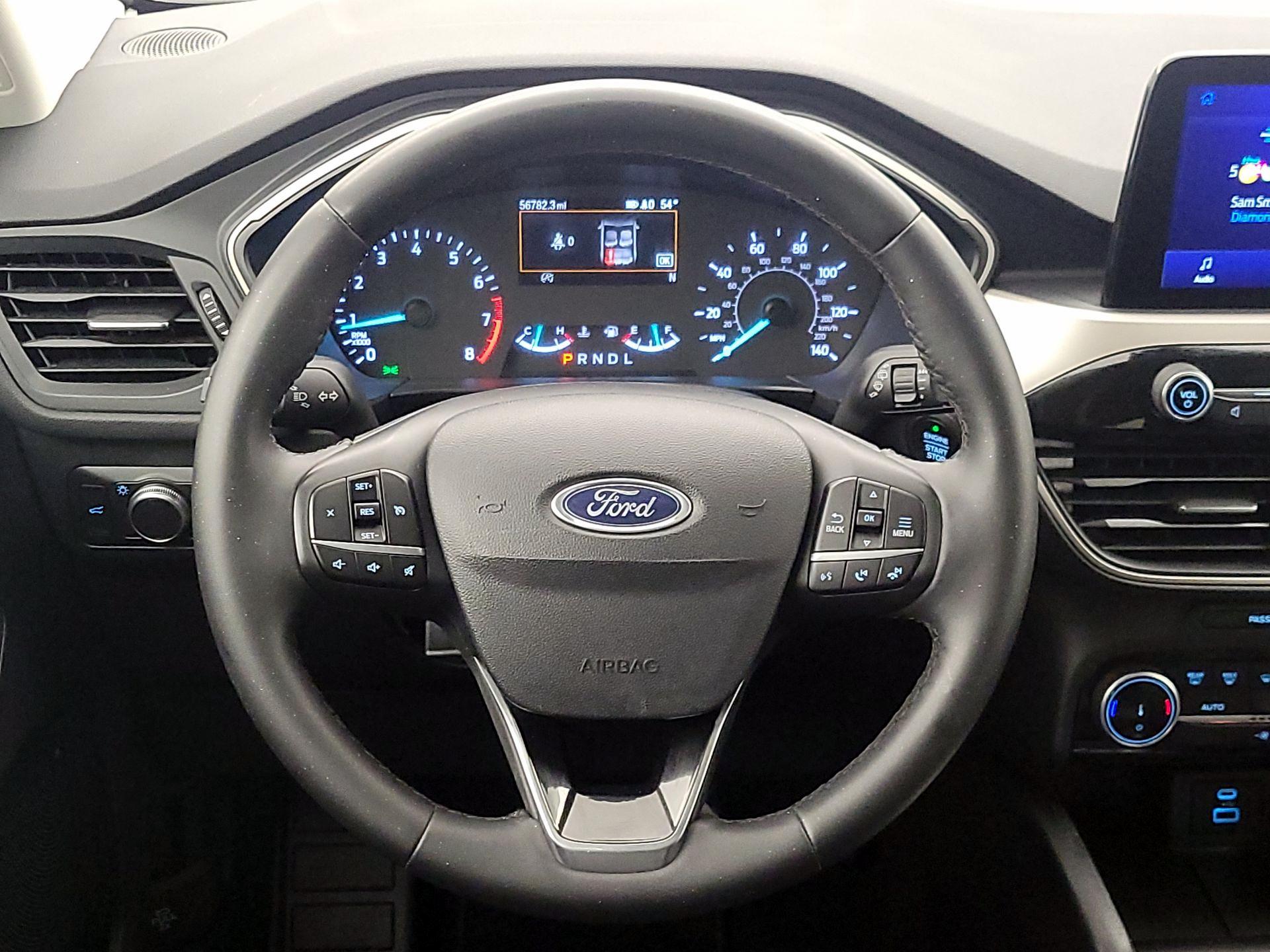 Thumbnail: 2022 Ford Escape - 10