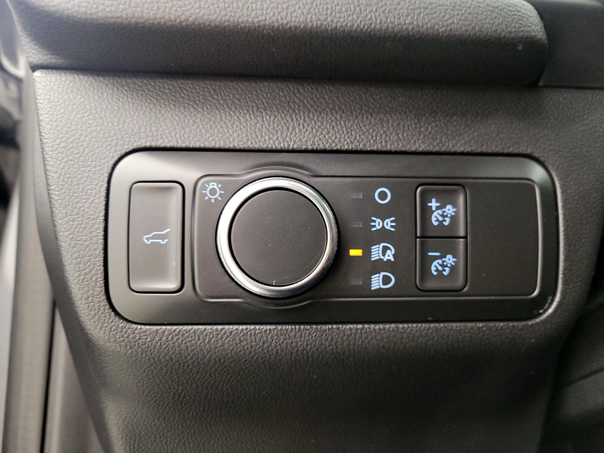 Thumbnail: 2022 Ford Escape - 13