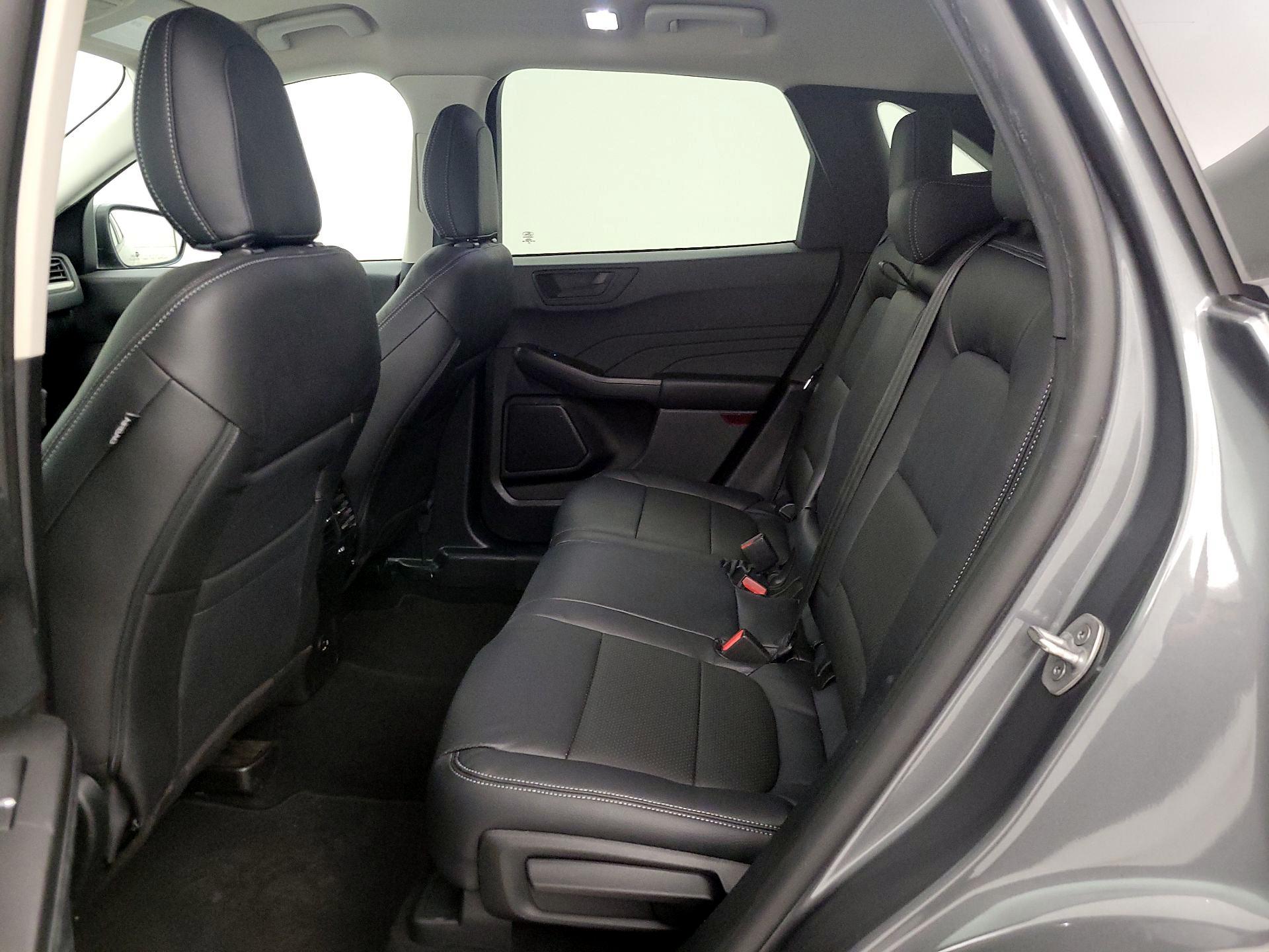 Thumbnail: 2022 Ford Escape - 19