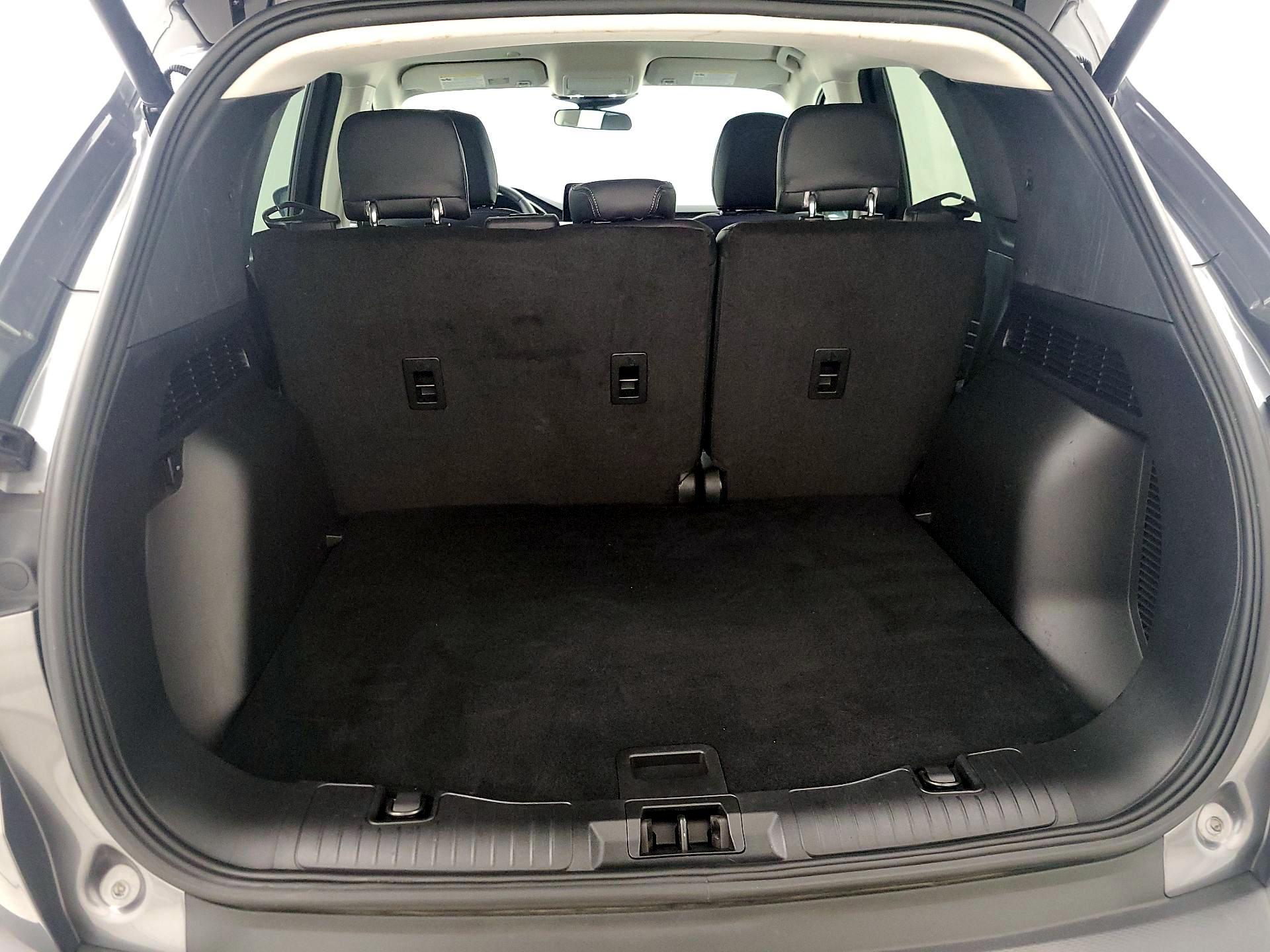 Thumbnail: 2022 Ford Escape - 20