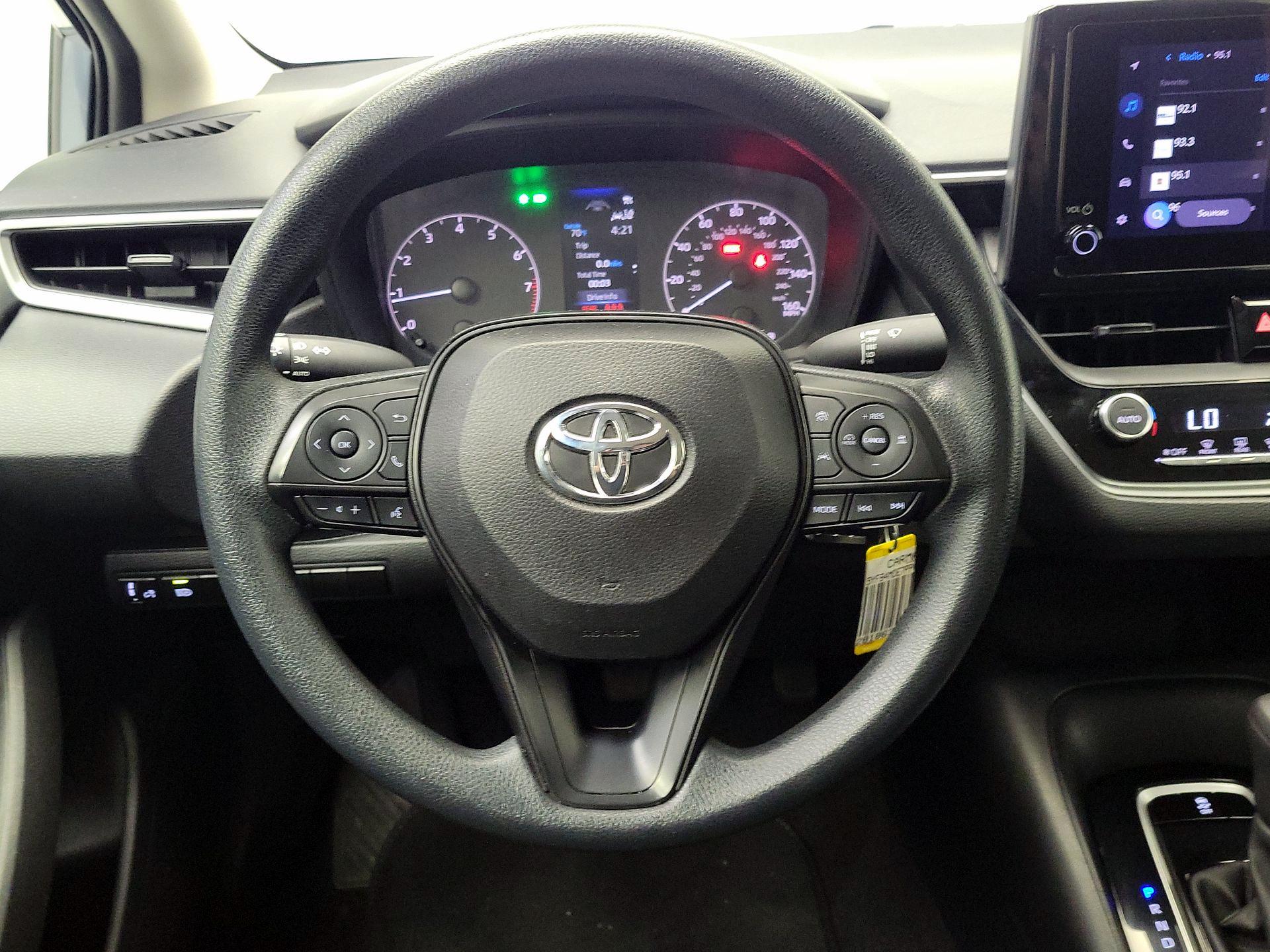 Thumbnail: 2023 Toyota Corolla - 10