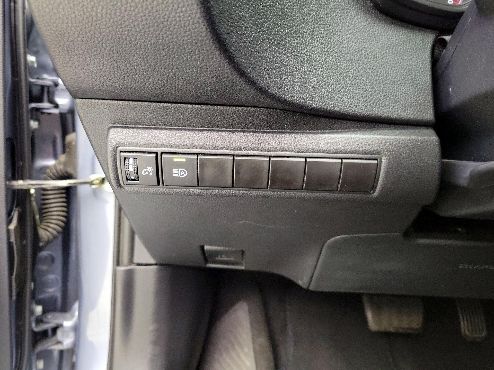 Thumbnail: 2023 Toyota Corolla - 13