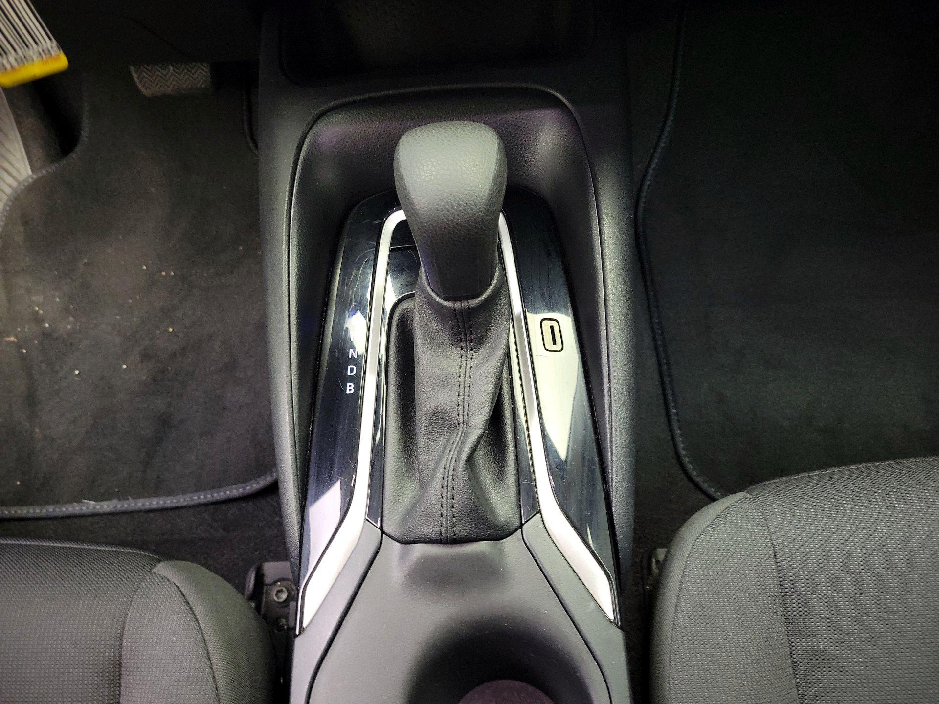 Thumbnail: 2023 Toyota Corolla - 17