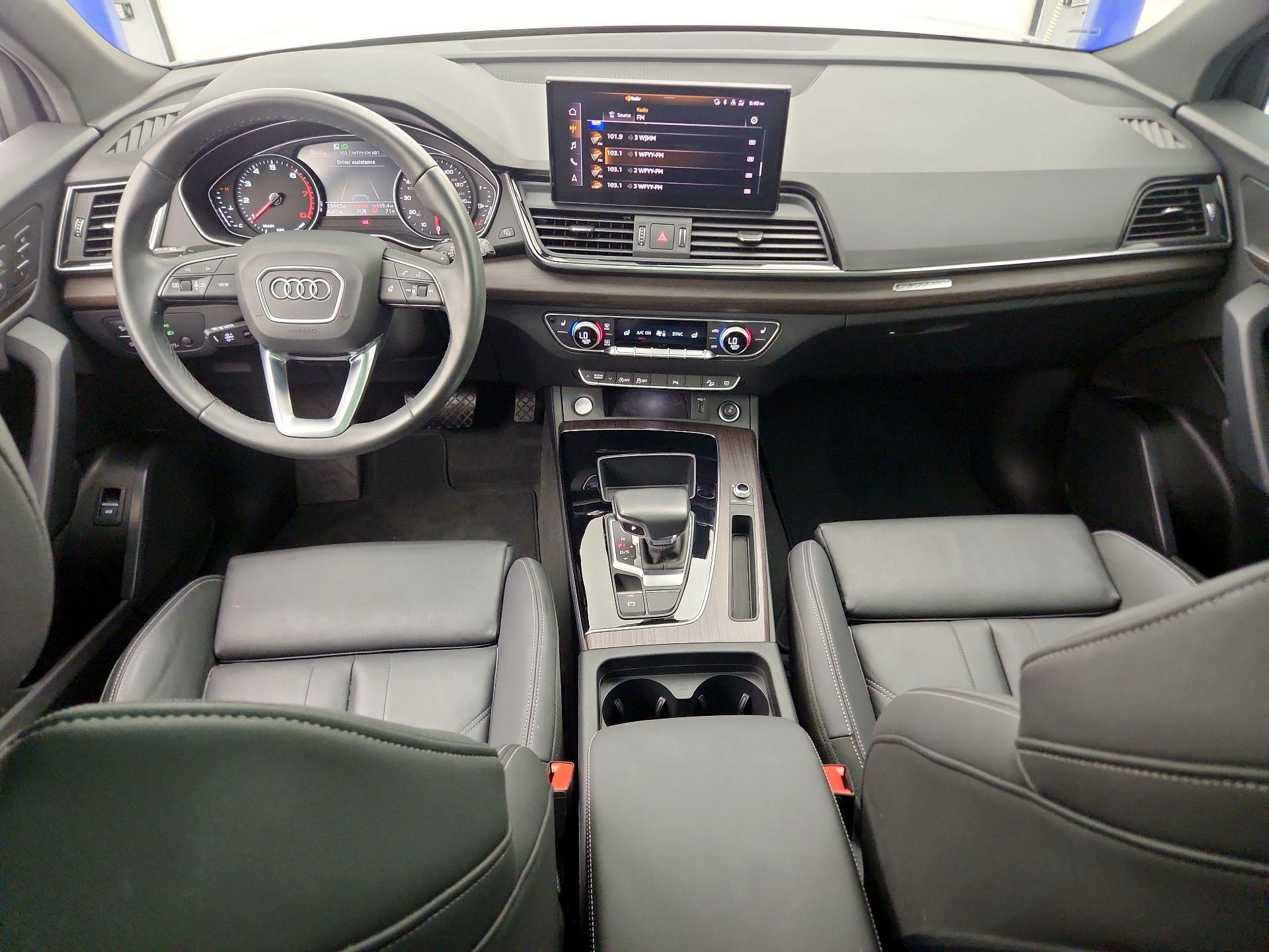 Thumbnail: 2023 Audi Q5 - 9