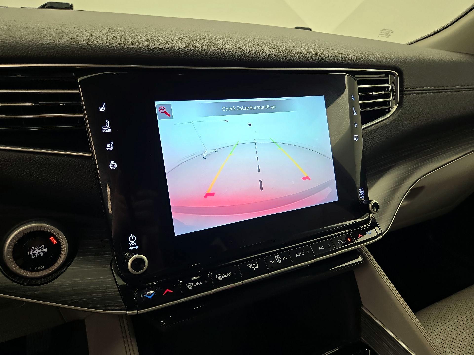 Thumbnail: 2024 Jeep Wagoneer - 15