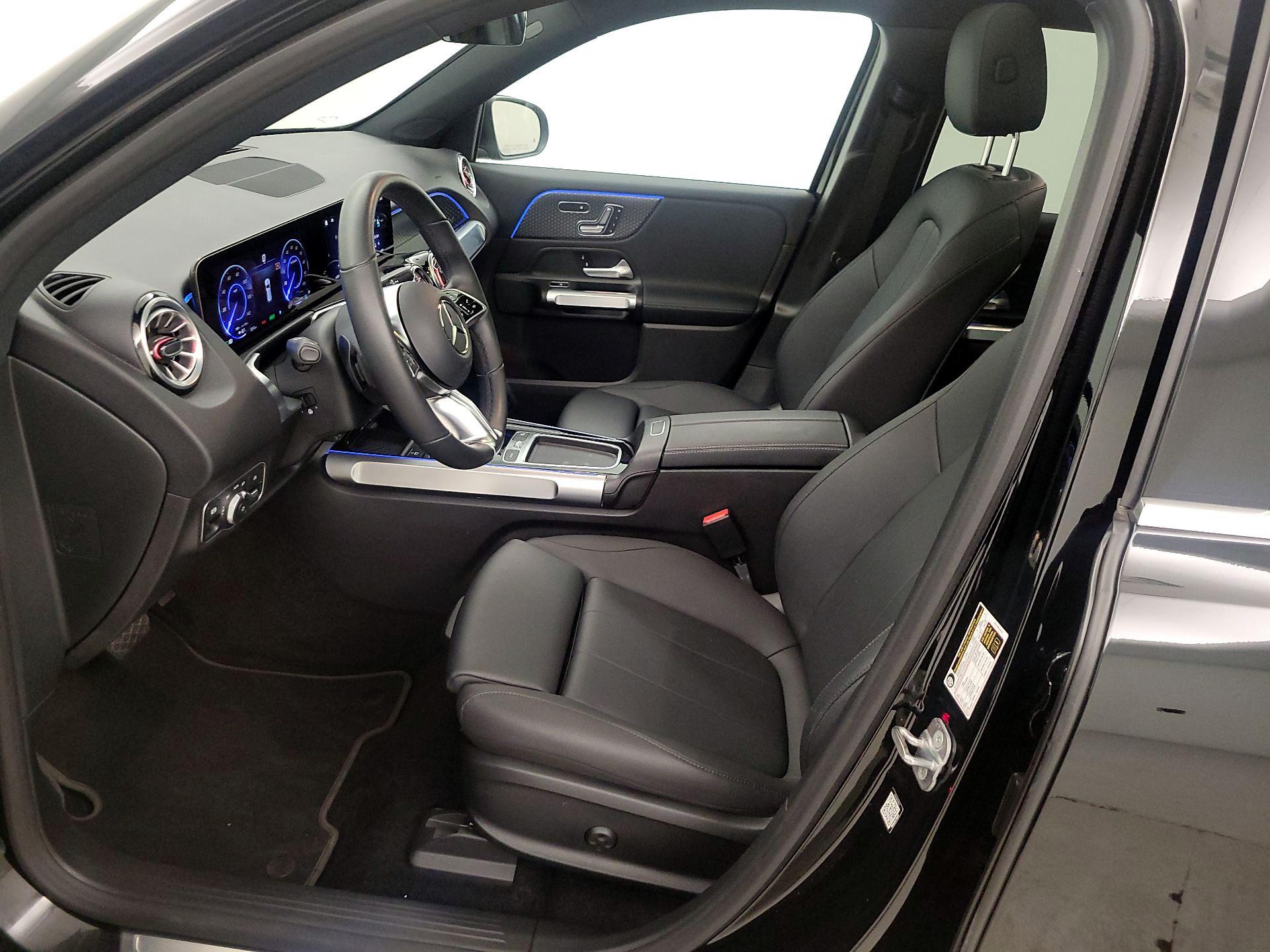 Thumbnail: 2024 Mercedes-Benz EQB - 11