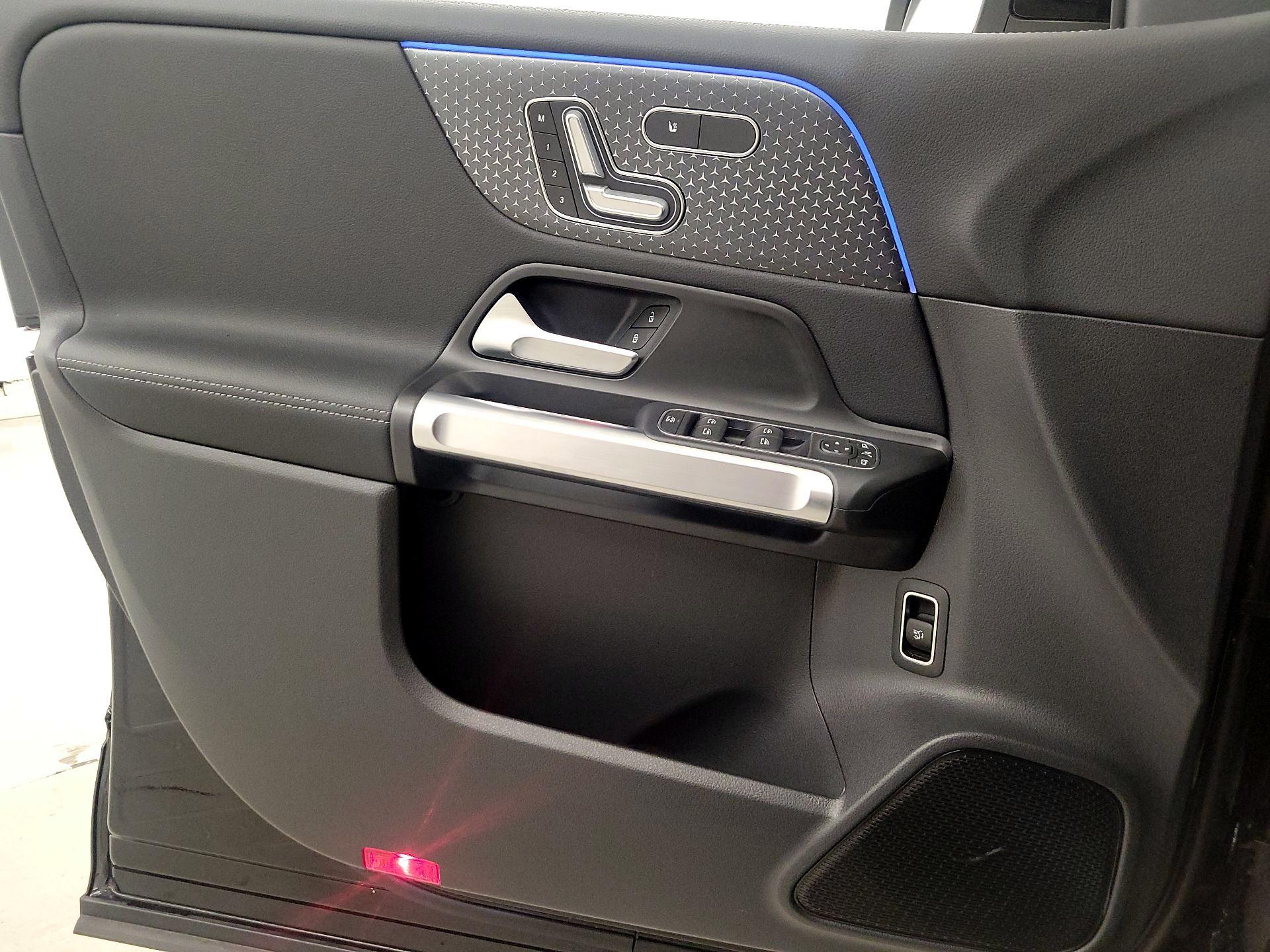 Thumbnail: 2024 Mercedes-Benz EQB - 12