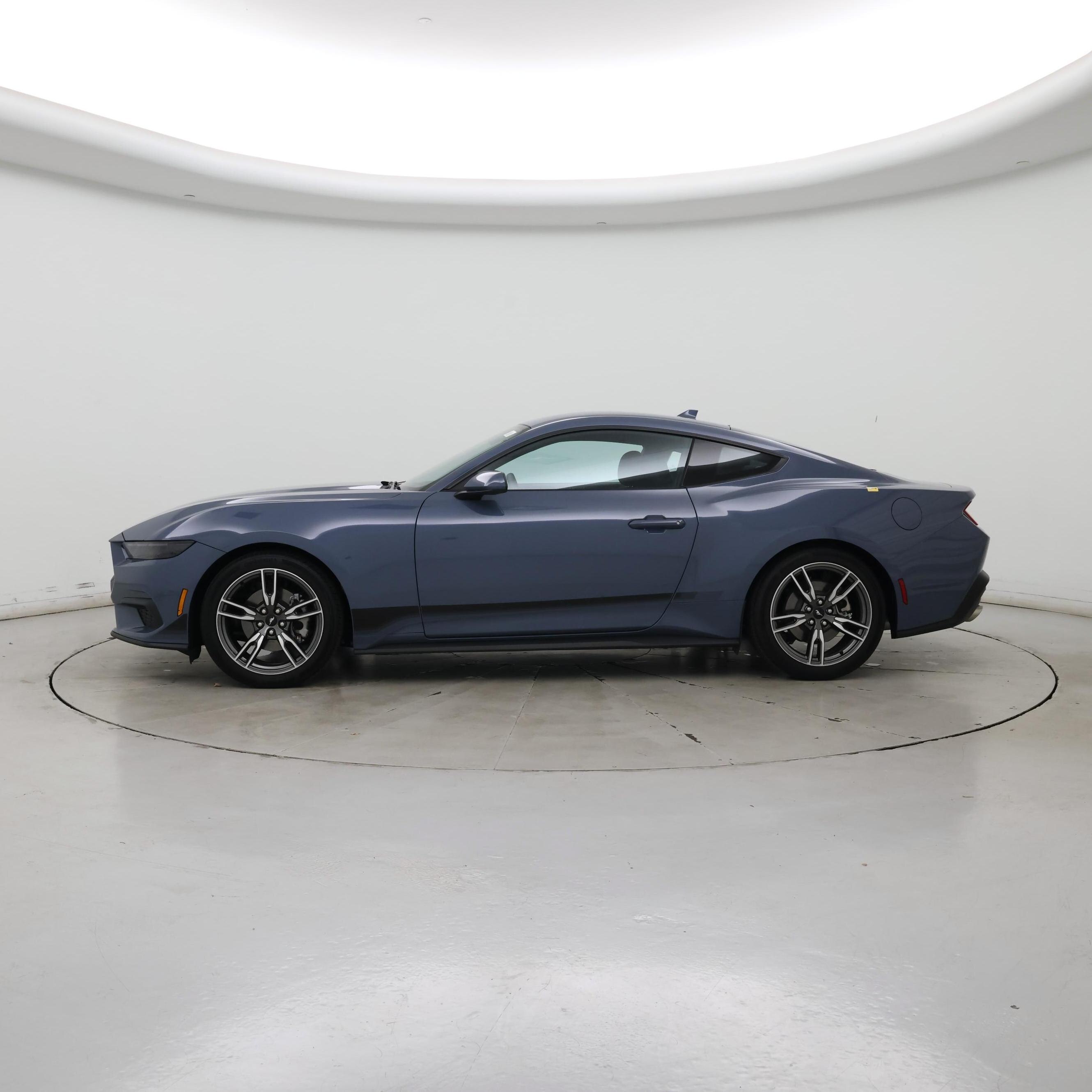 Thumbnail: 2025 Ford Mustang - 3