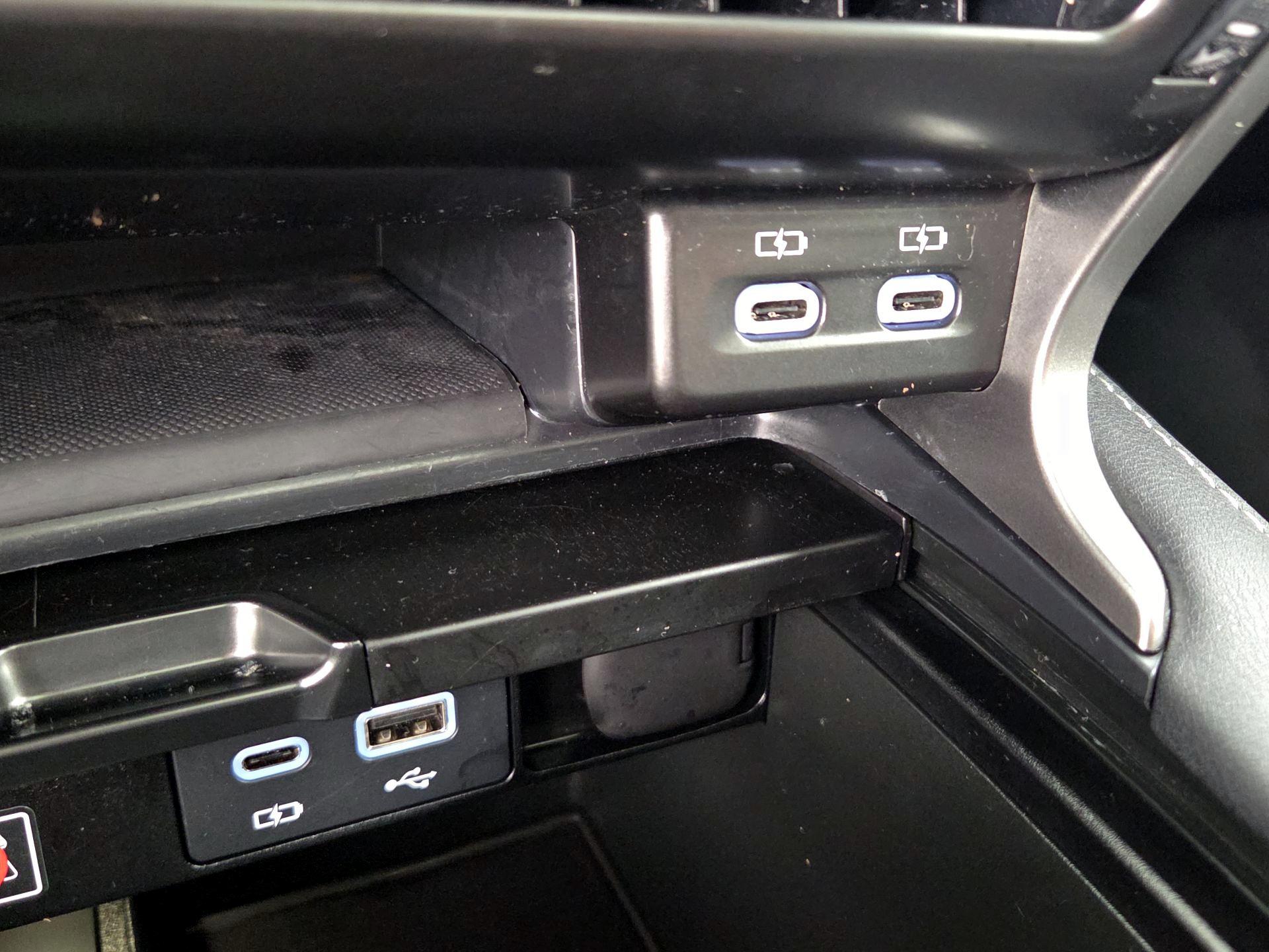 Thumbnail: 2023 Lexus RX - 18