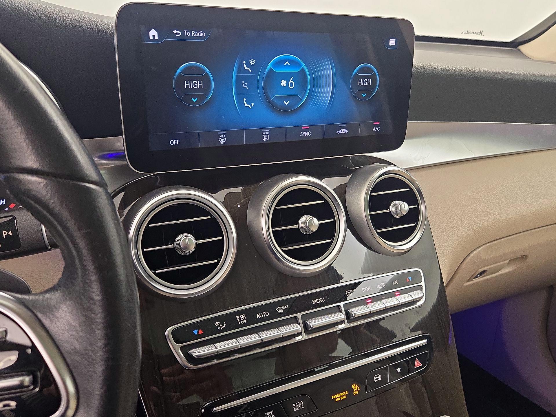 Thumbnail: 2020 Mercedes-Benz GLC - 16