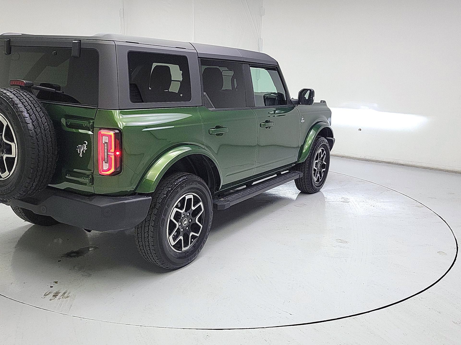 Thumbnail: 2023 Ford Bronco - 5