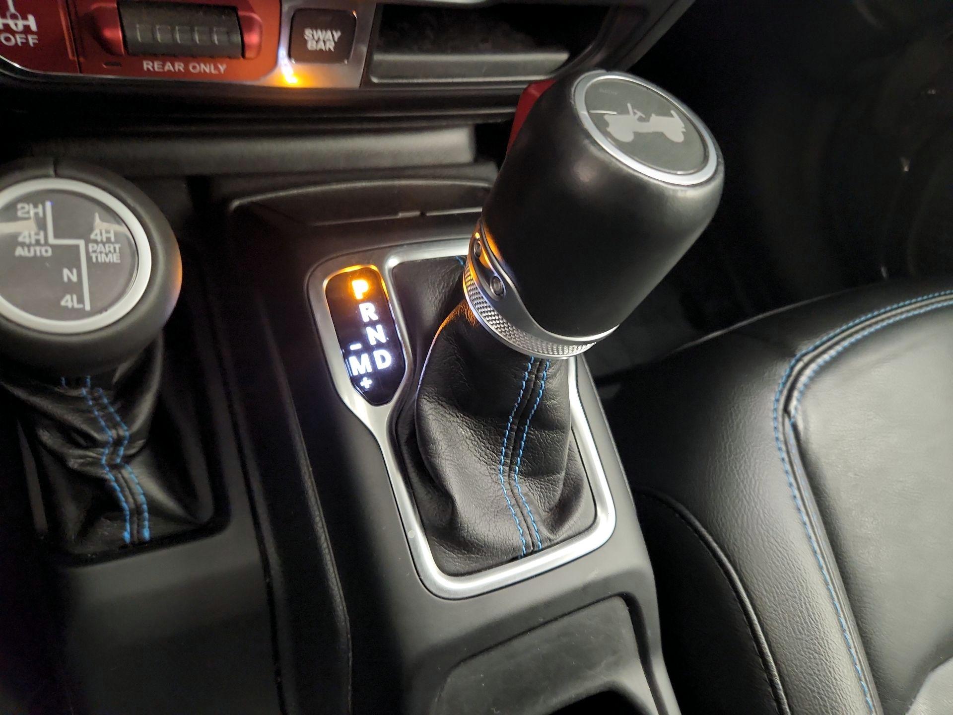 Thumbnail: 2021 Jeep Wrangler - 18