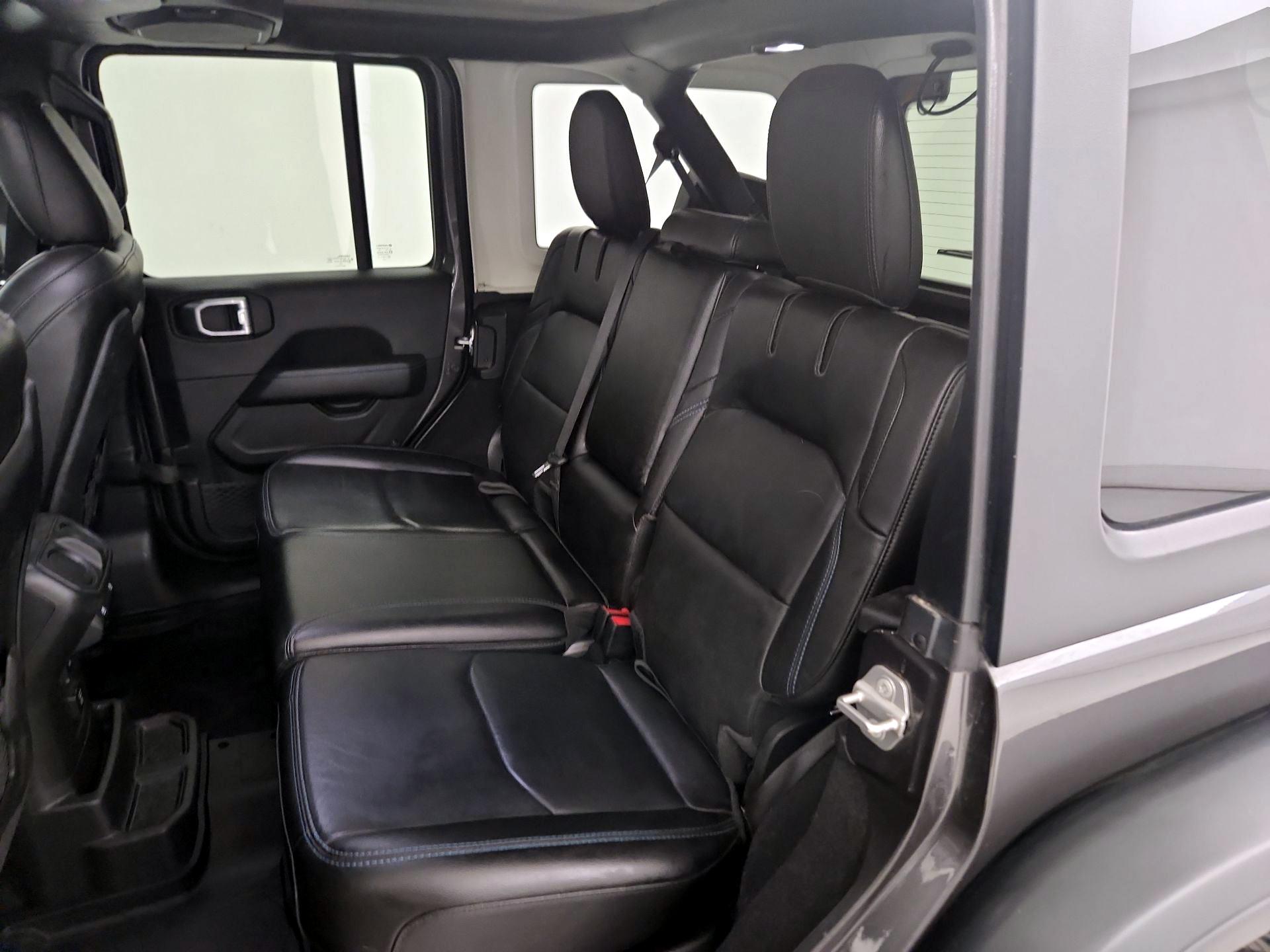 Thumbnail: 2021 Jeep Wrangler - 20