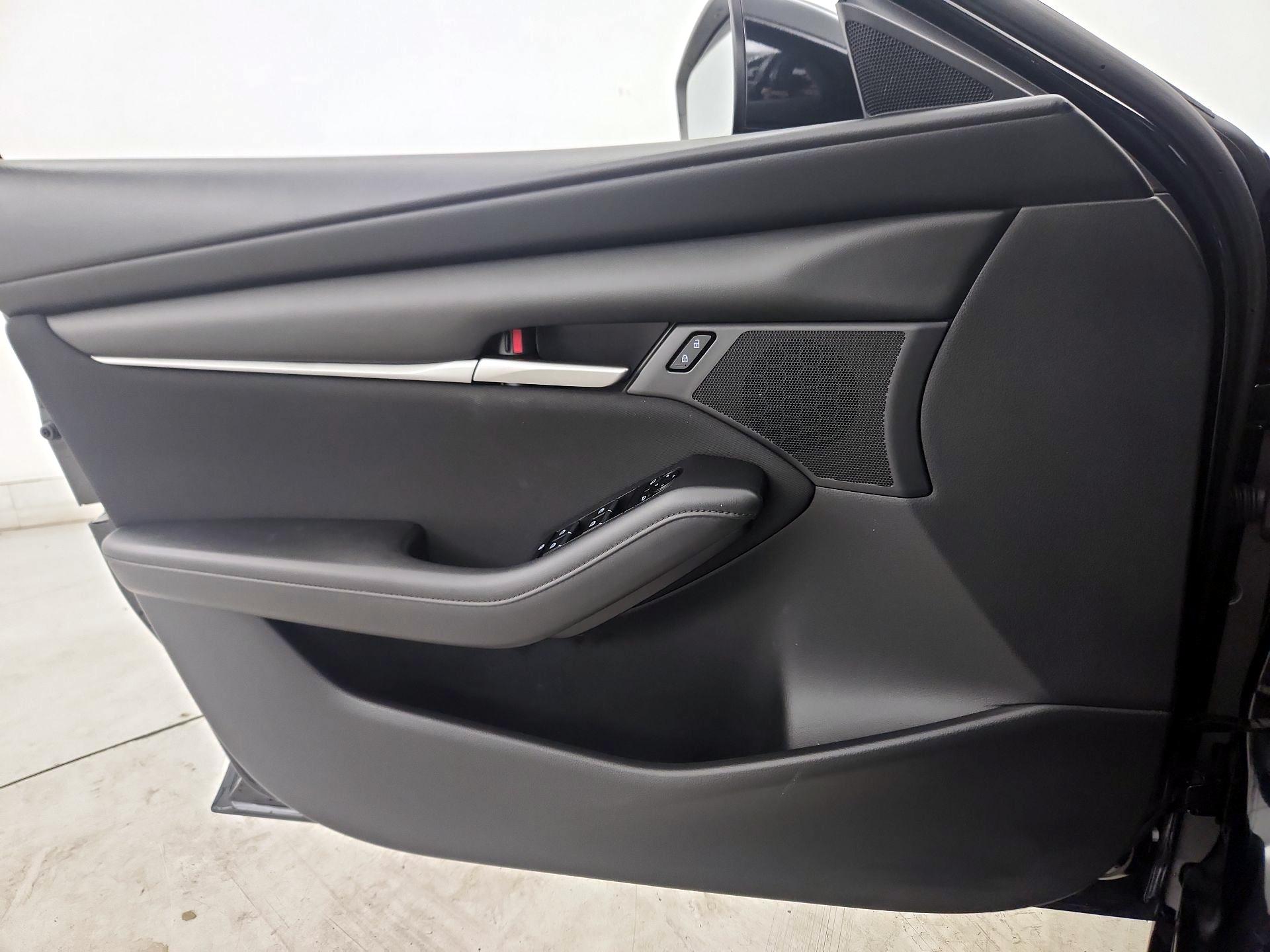 Thumbnail: 2025 Mazda Mazda3 - 12