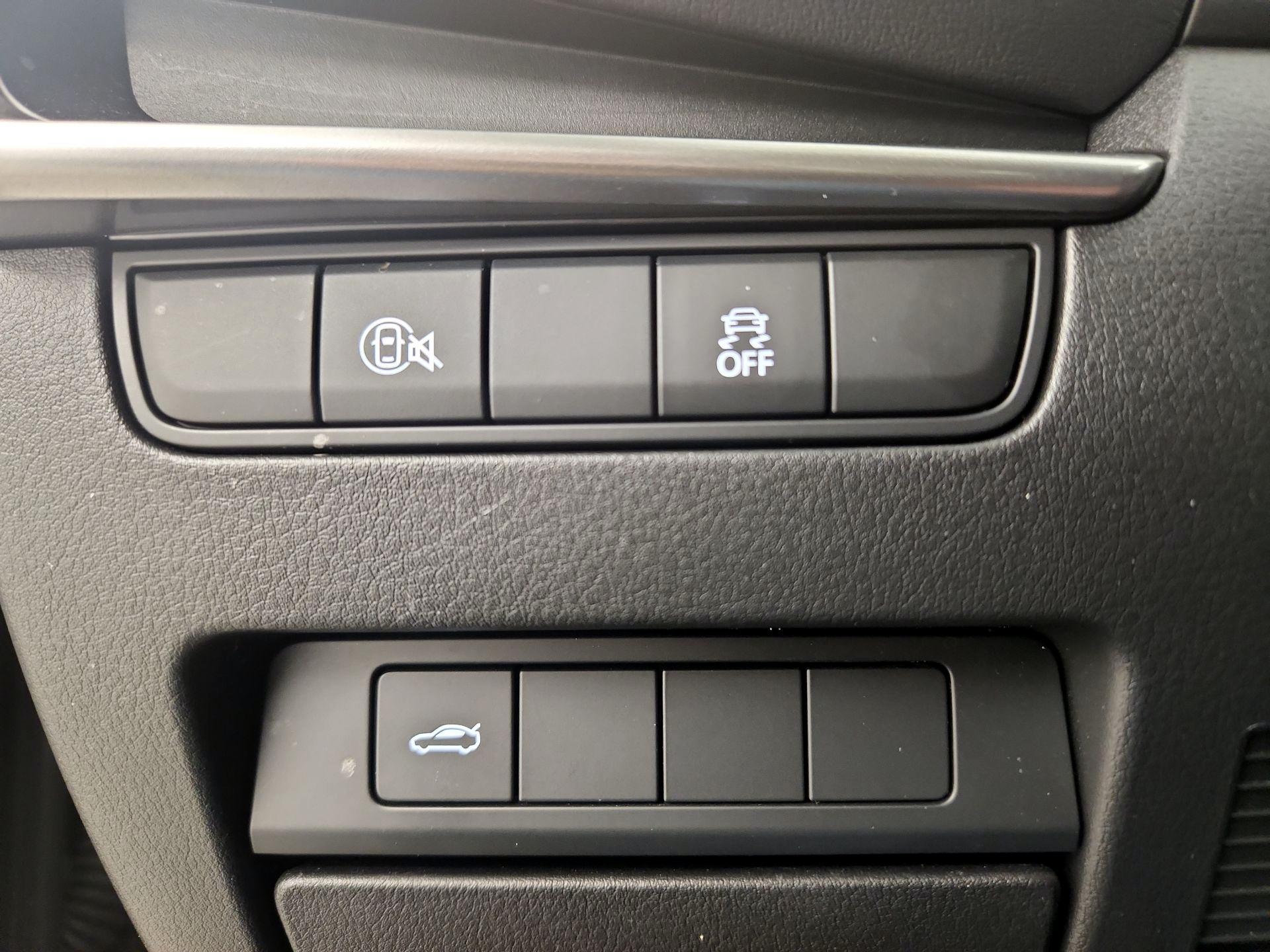 Thumbnail: 2025 Mazda Mazda3 - 13