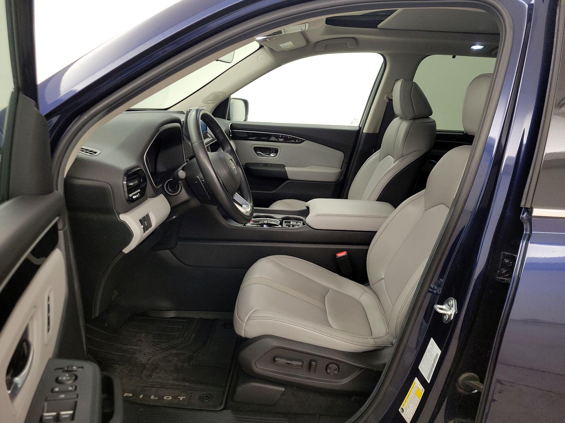 Thumbnail: 2025 Honda Pilot - 11