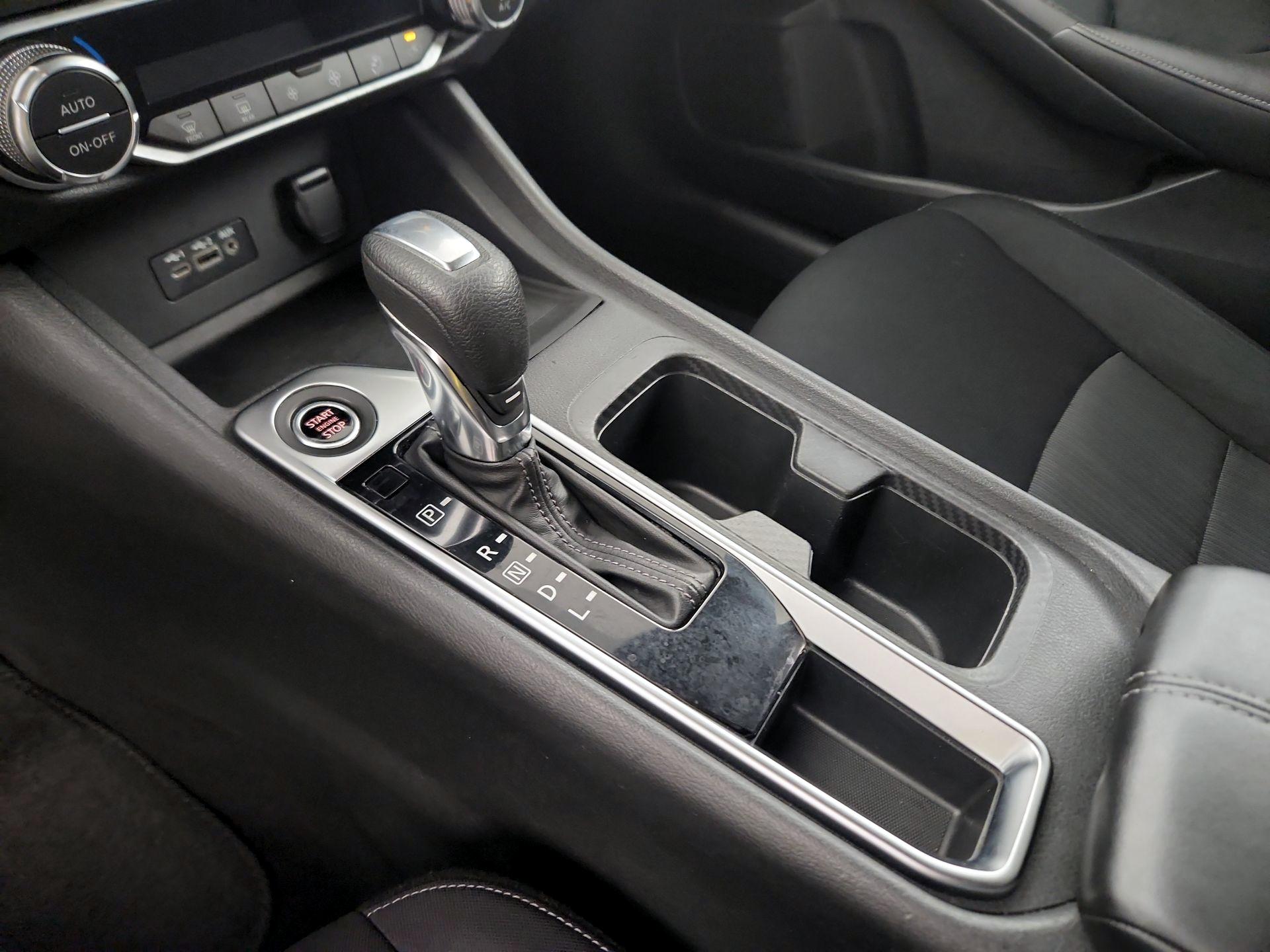 Thumbnail: 2021 Nissan Sentra - 14