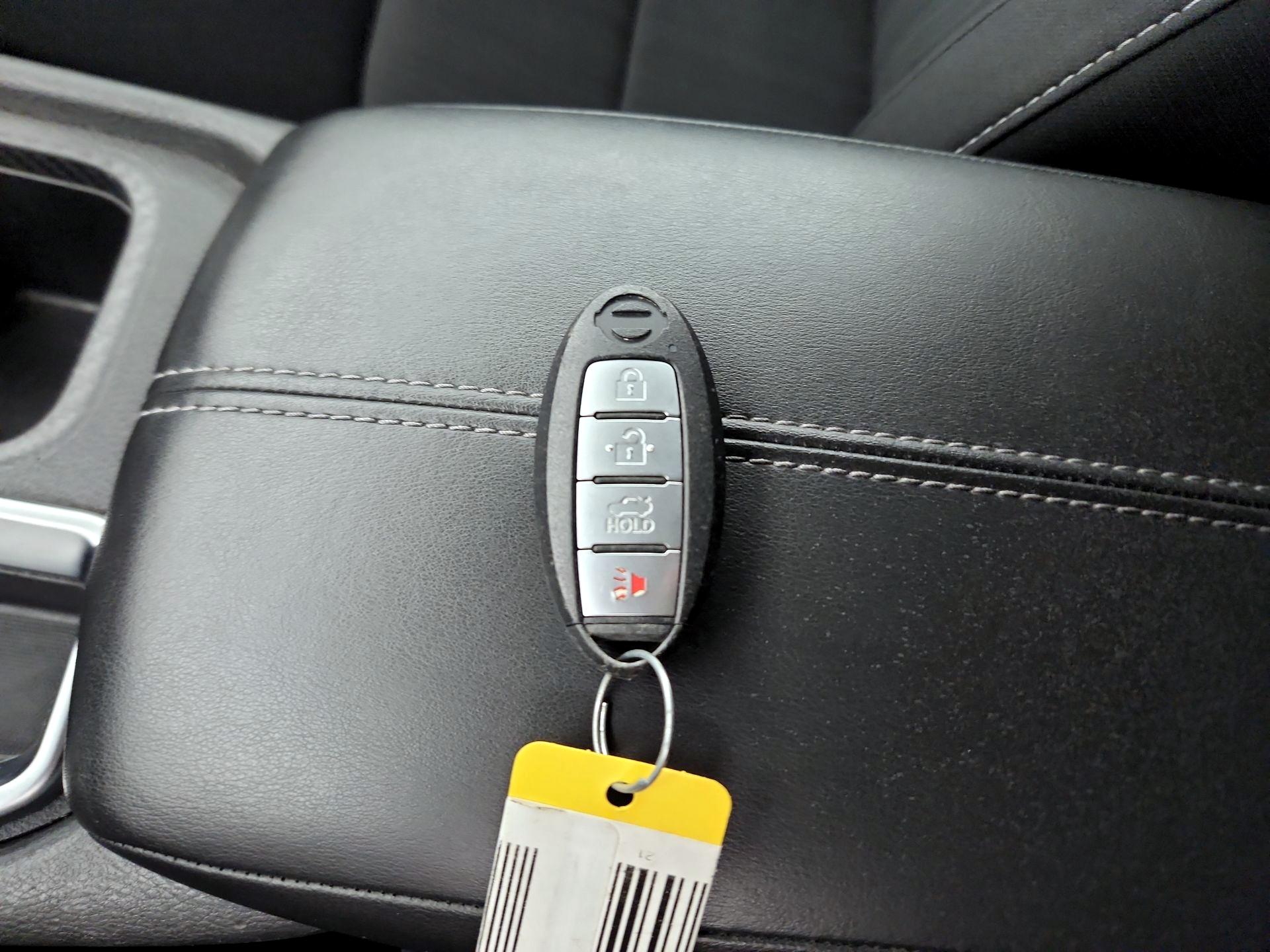 Thumbnail: 2021 Nissan Sentra - 19