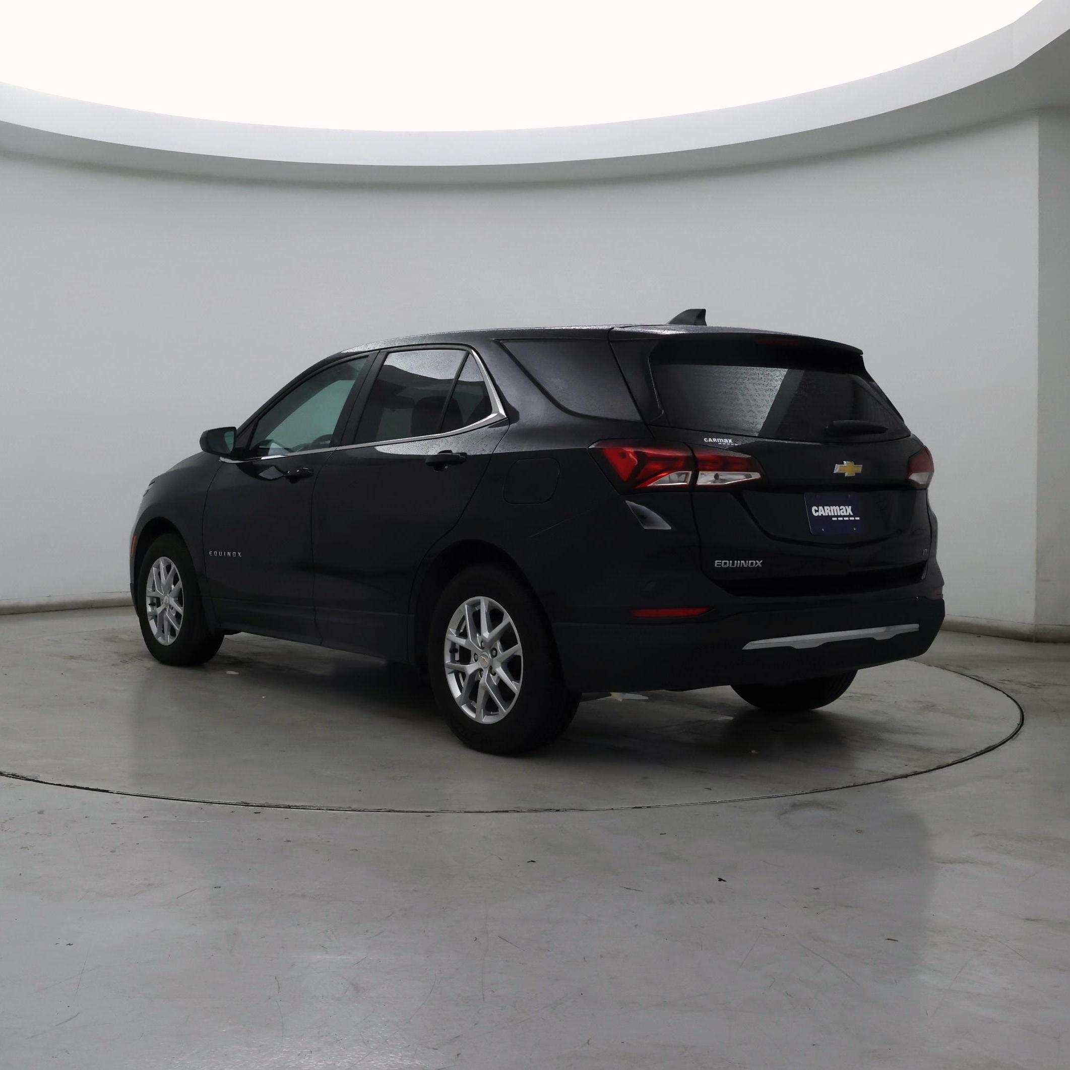 Thumbnail: 2022 Chevrolet Equinox - 2