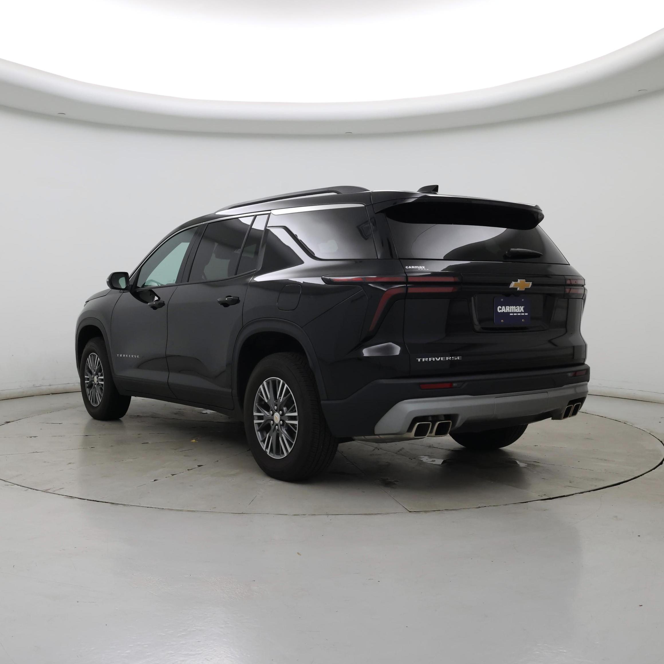 Thumbnail: 2025 Chevrolet Traverse - 2