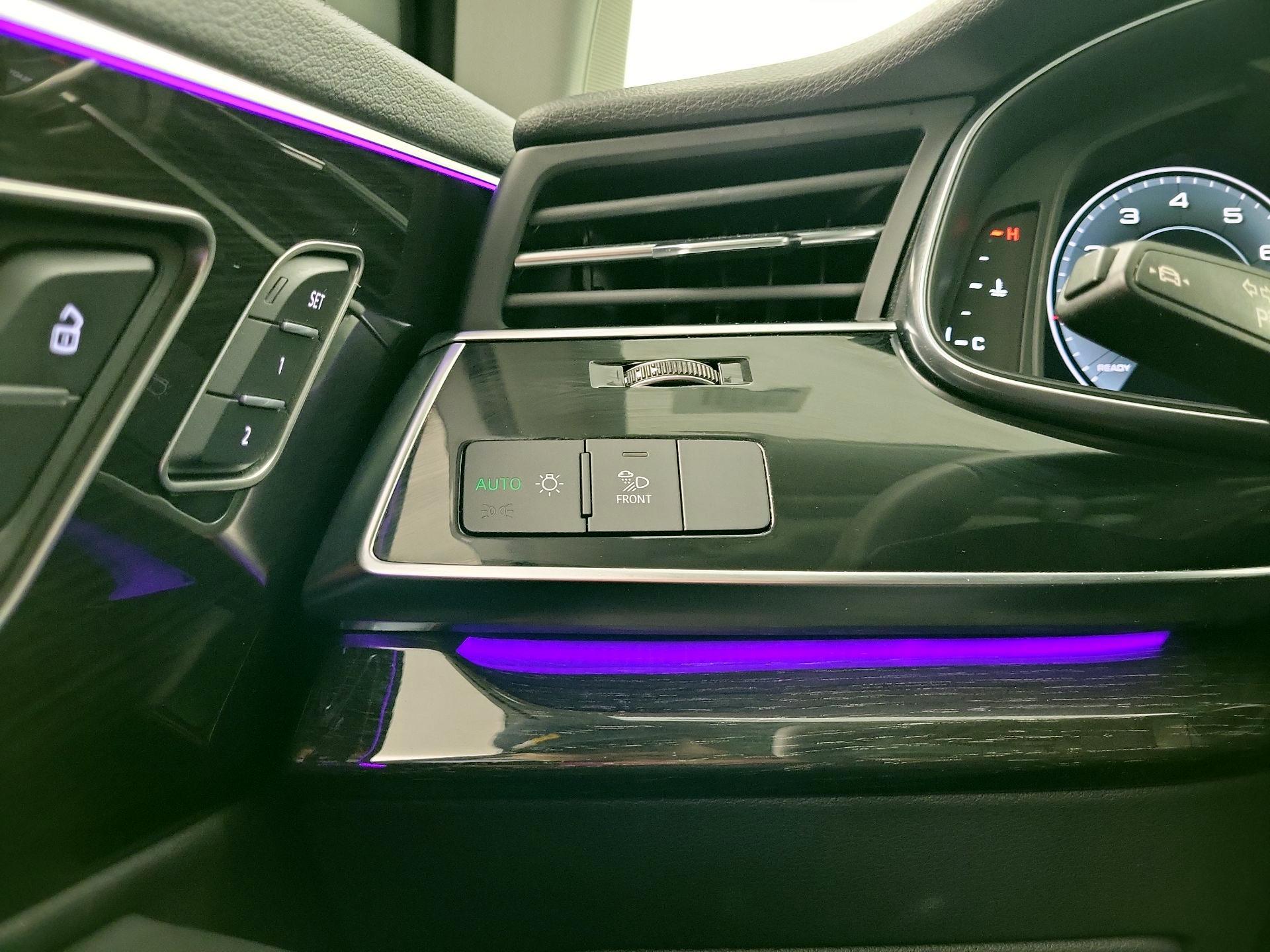 Thumbnail: 2024 Audi Q7 - 13