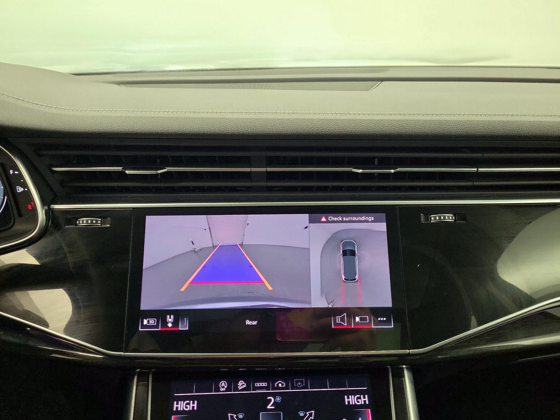 Thumbnail: 2024 Audi Q7 - 15