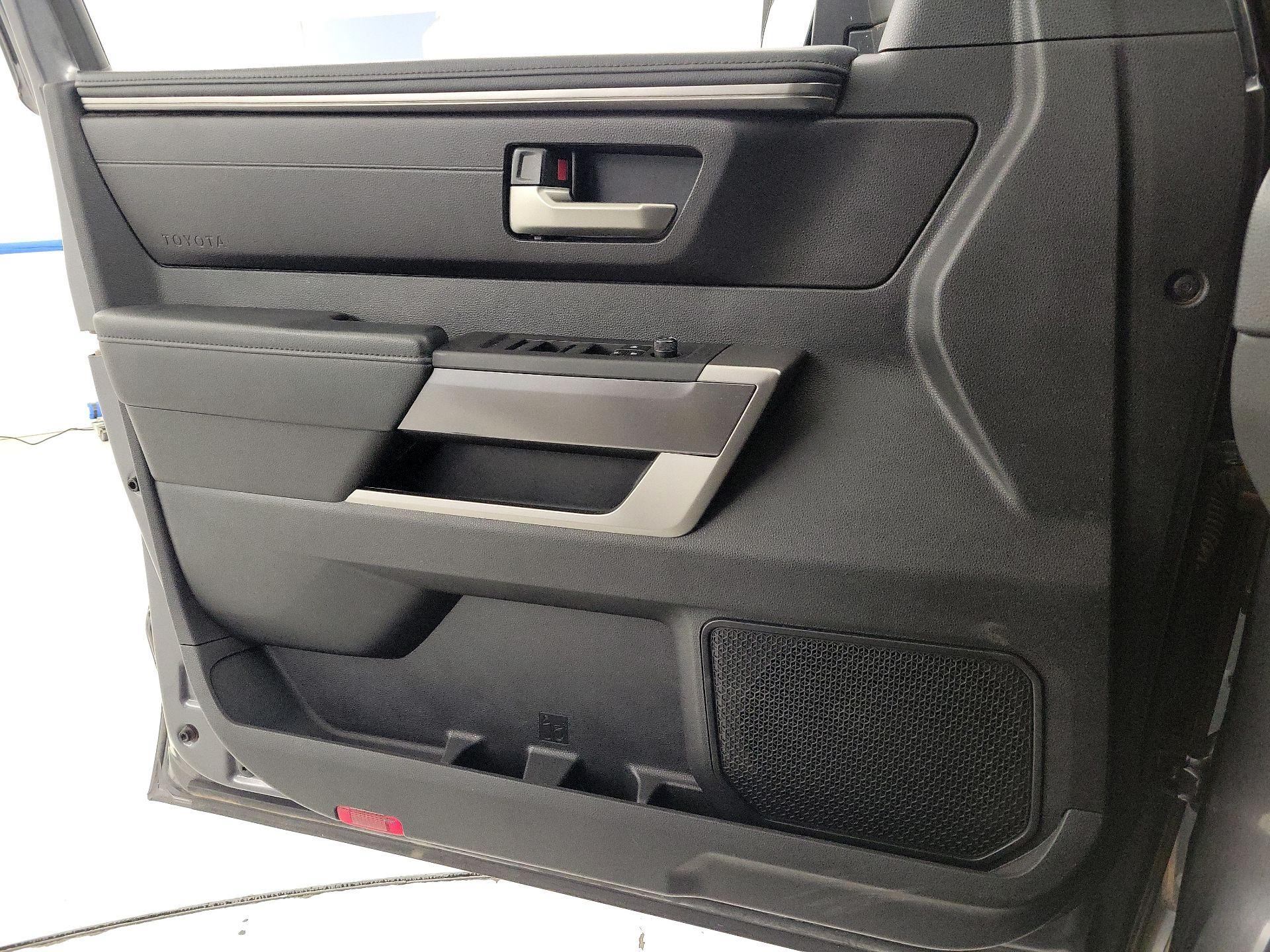 Thumbnail: 2023 Toyota Tundra - 12