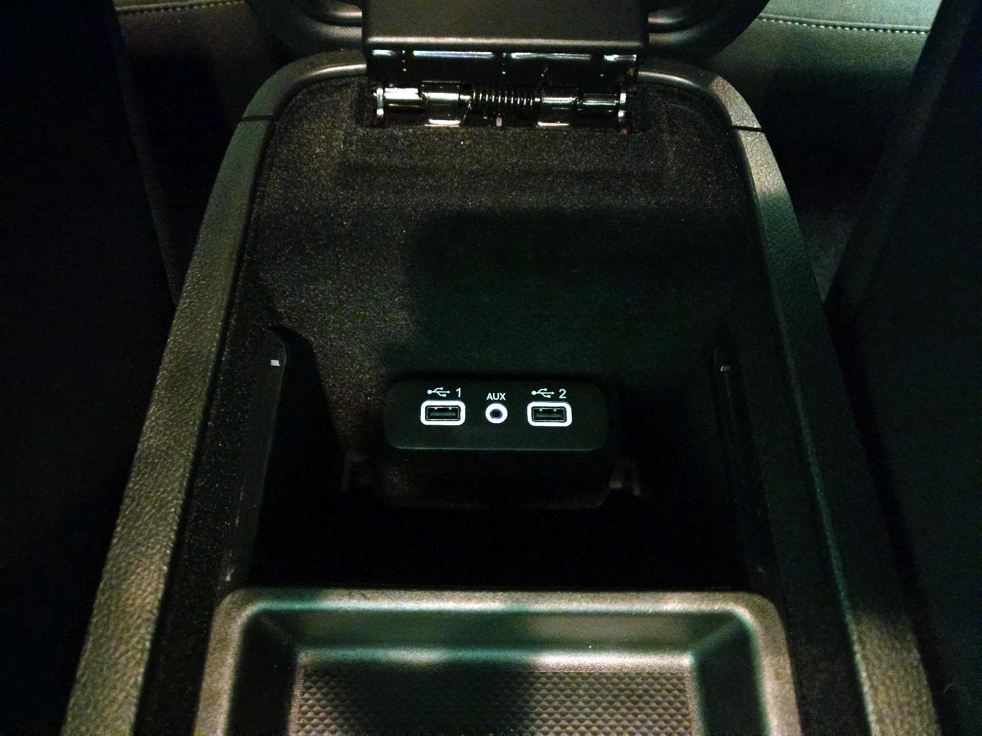 Thumbnail: 2023 Dodge Charger - 18