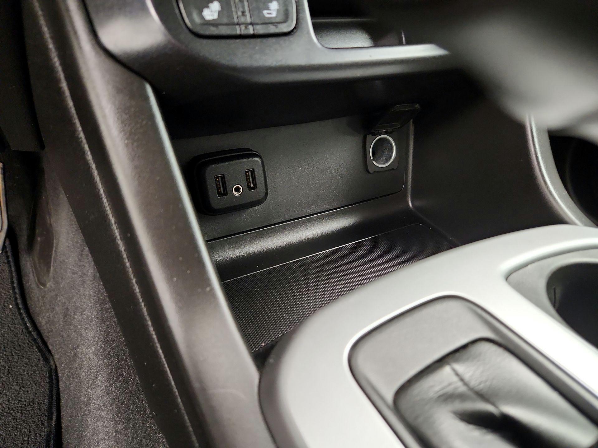 Thumbnail: 2021 Chevrolet Colorado - 18