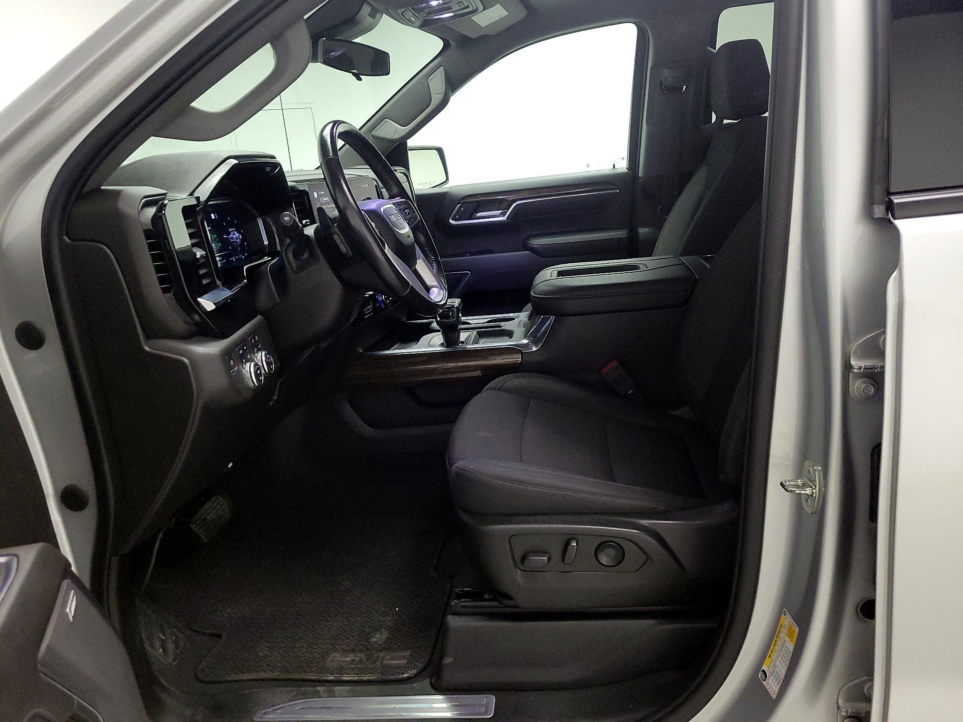 Thumbnail: 2022 GMC Sierra 1500 - 11