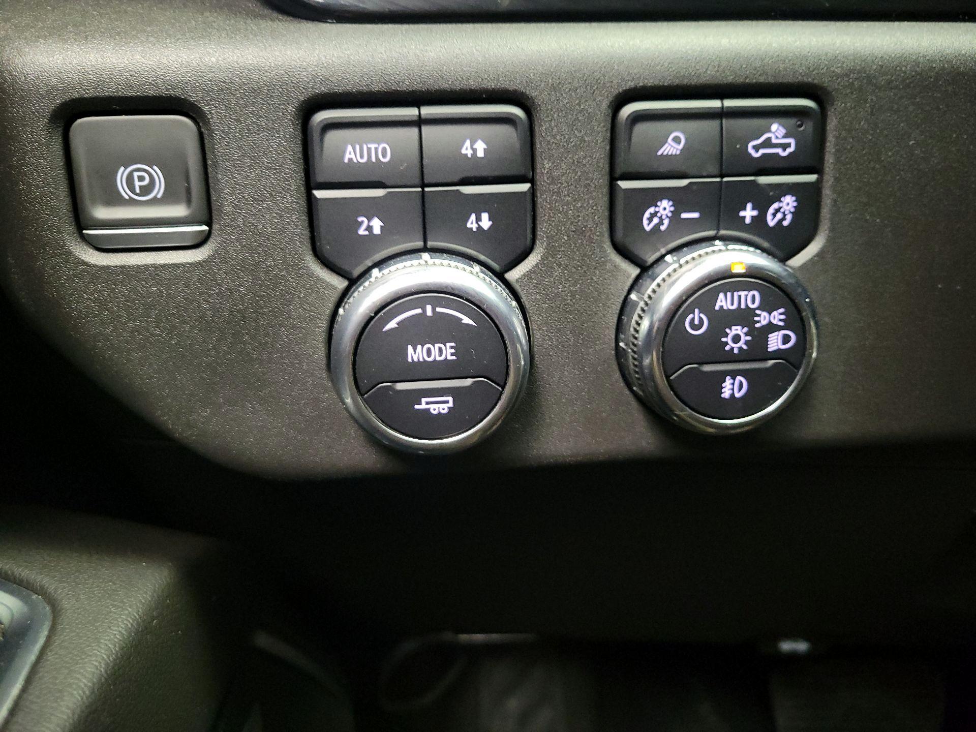 Thumbnail: 2022 GMC Sierra 1500 - 13