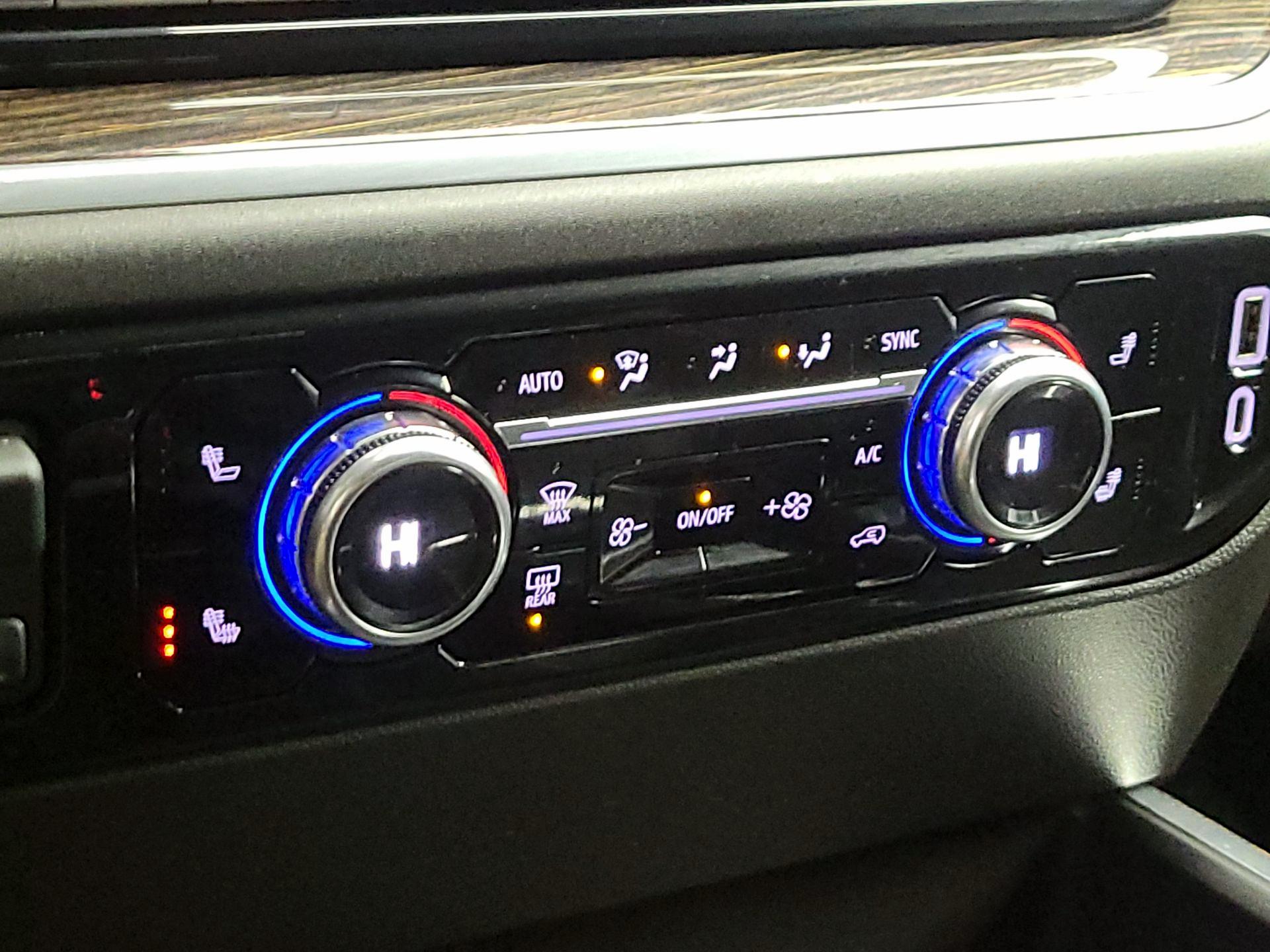 Thumbnail: 2022 GMC Sierra 1500 - 16