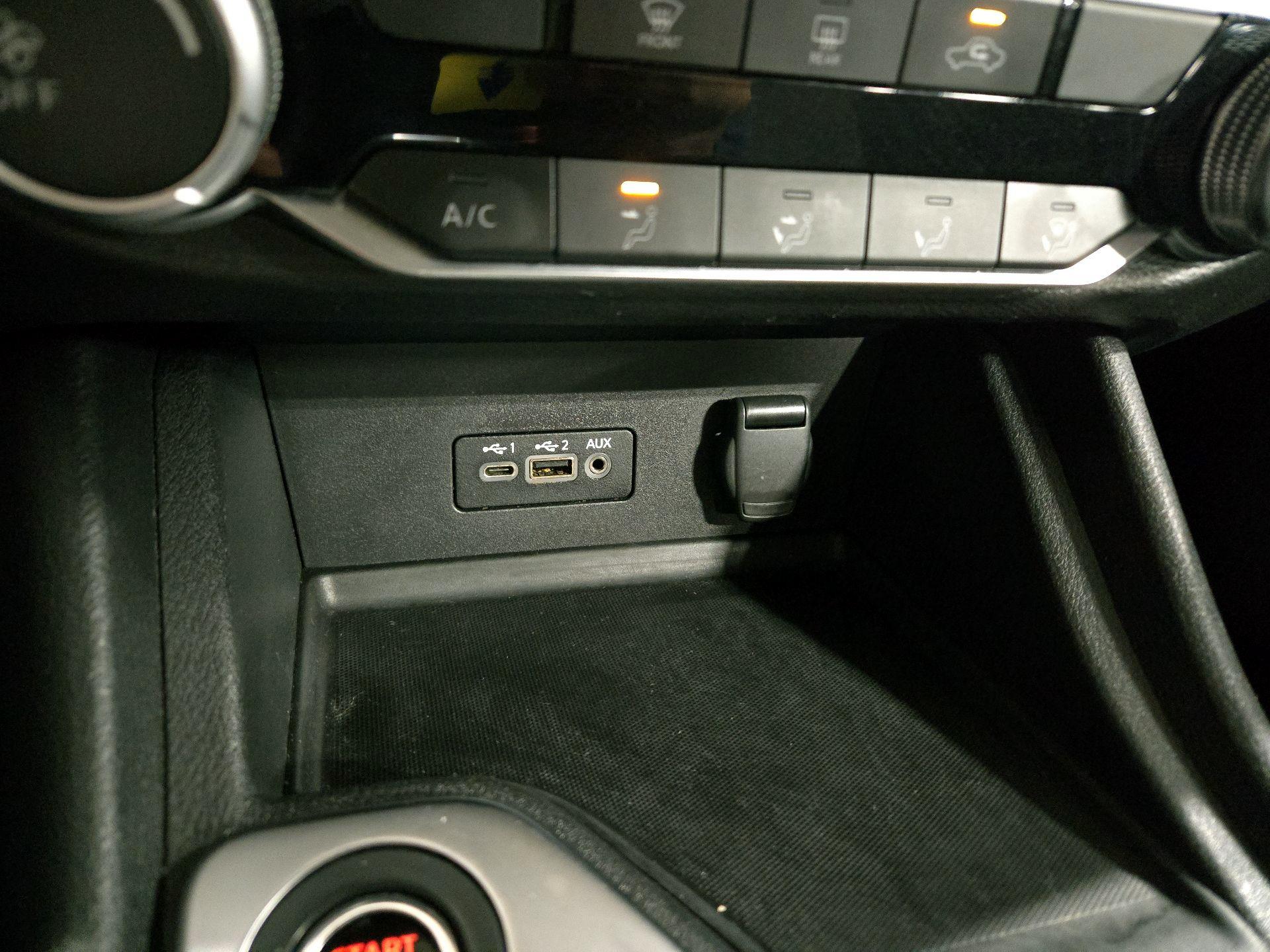 Thumbnail: 2022 Nissan Sentra - 18