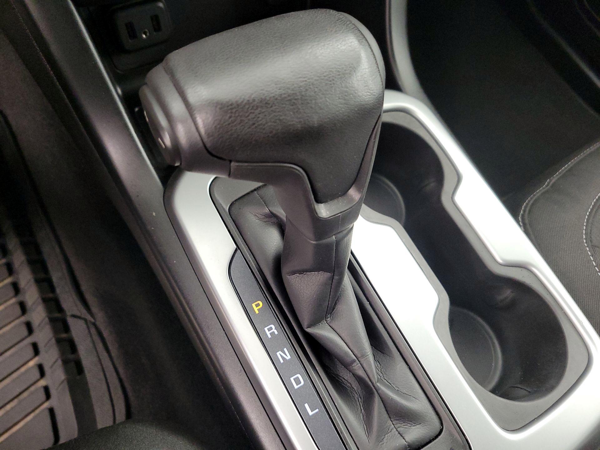 Thumbnail: 2020 Chevrolet Colorado - 17