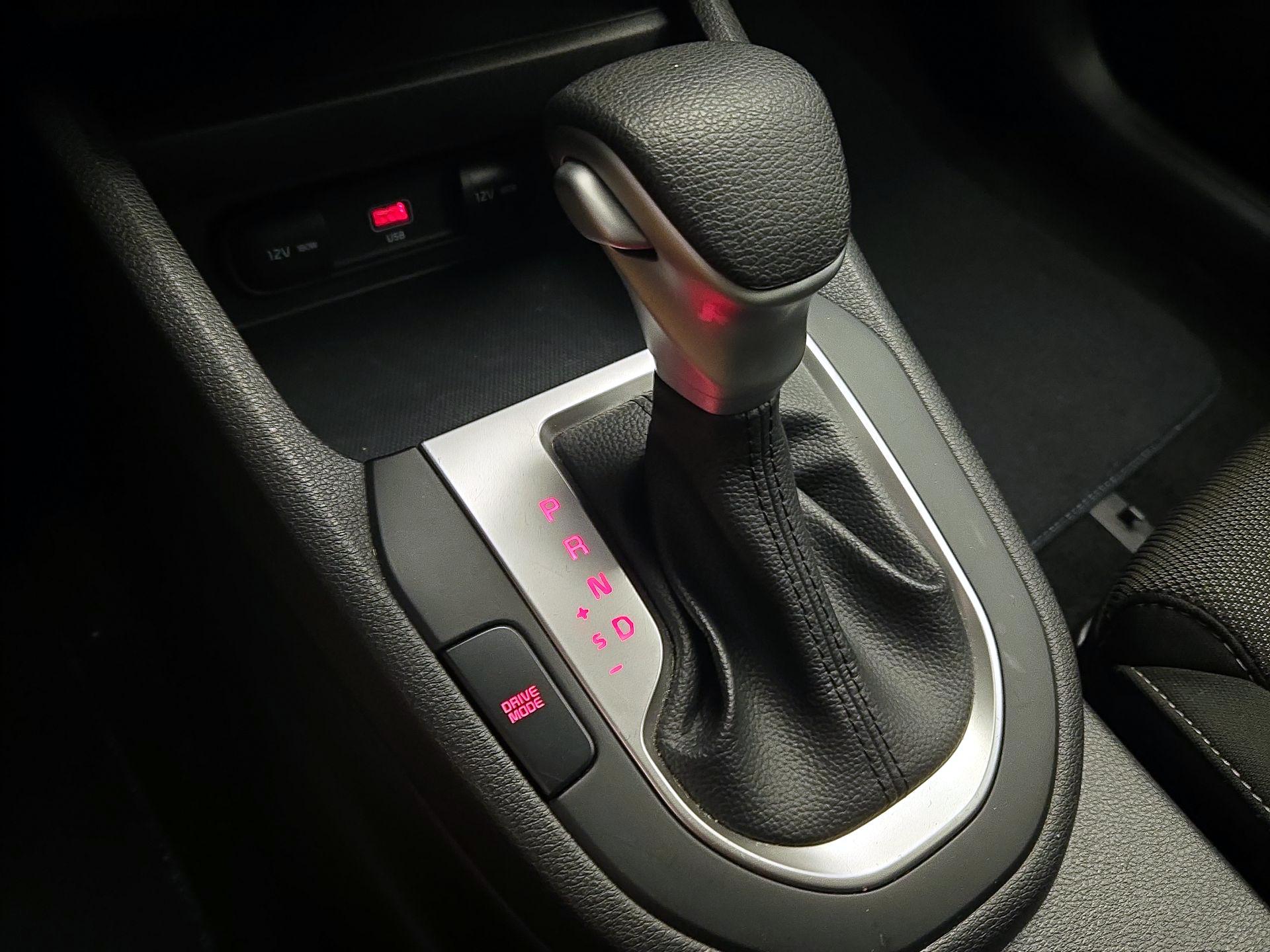 Thumbnail: 2023 Kia Forte - 17