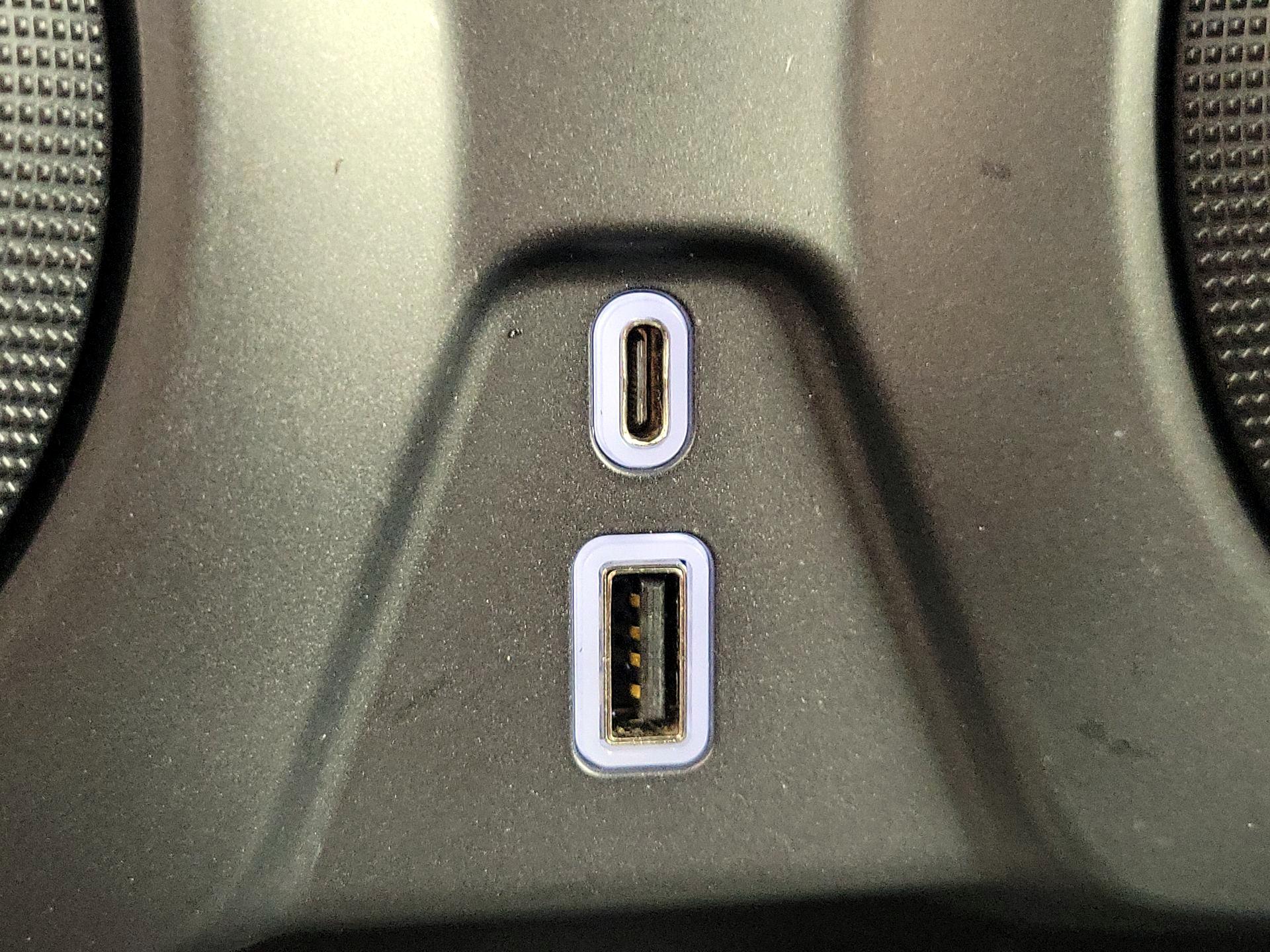 Thumbnail: 2020 Chevrolet Blazer - 19