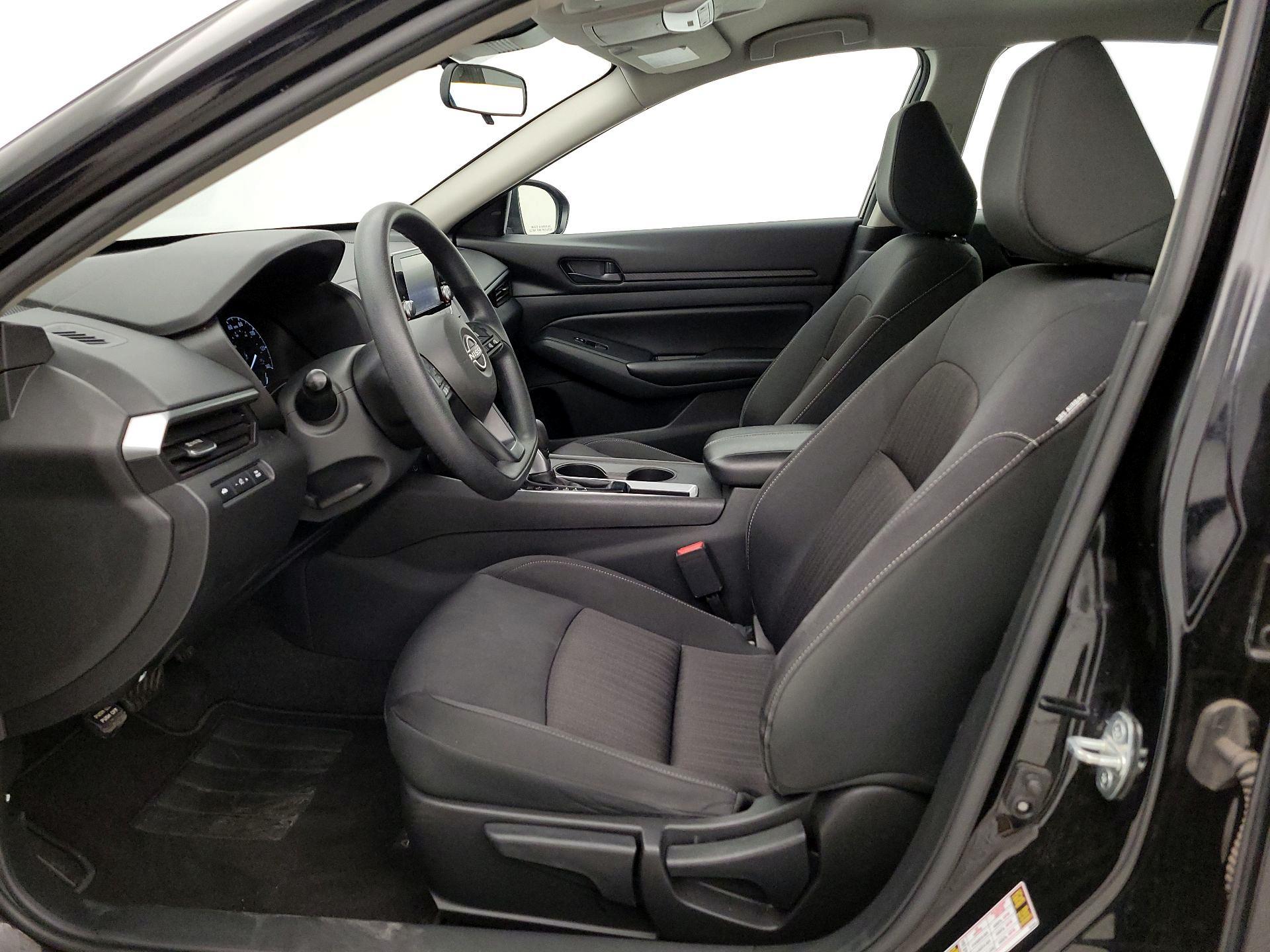 Thumbnail: 2023 Nissan Altima - 11