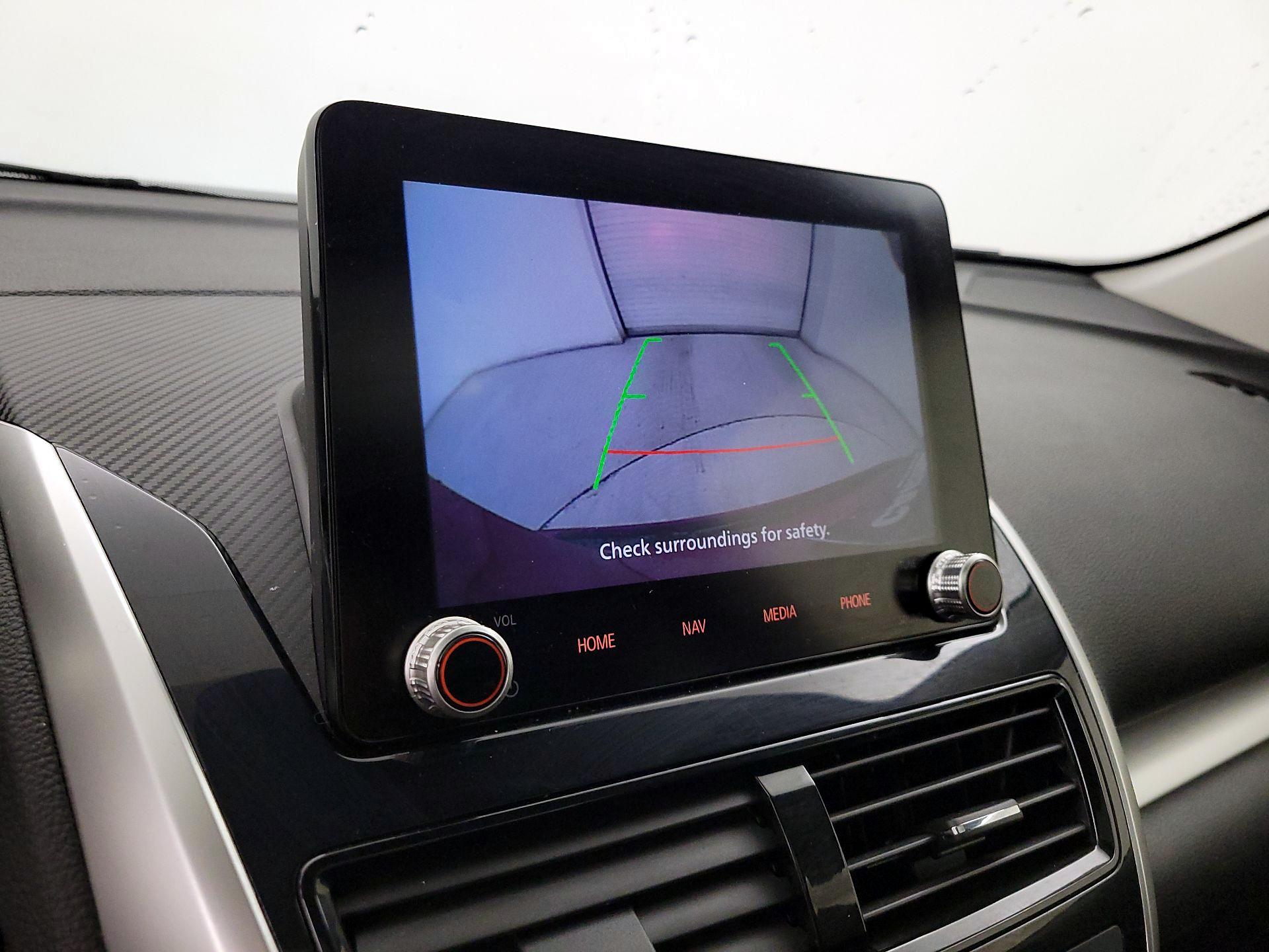 Thumbnail: 2022 Mitsubishi Eclipse Cross - 15