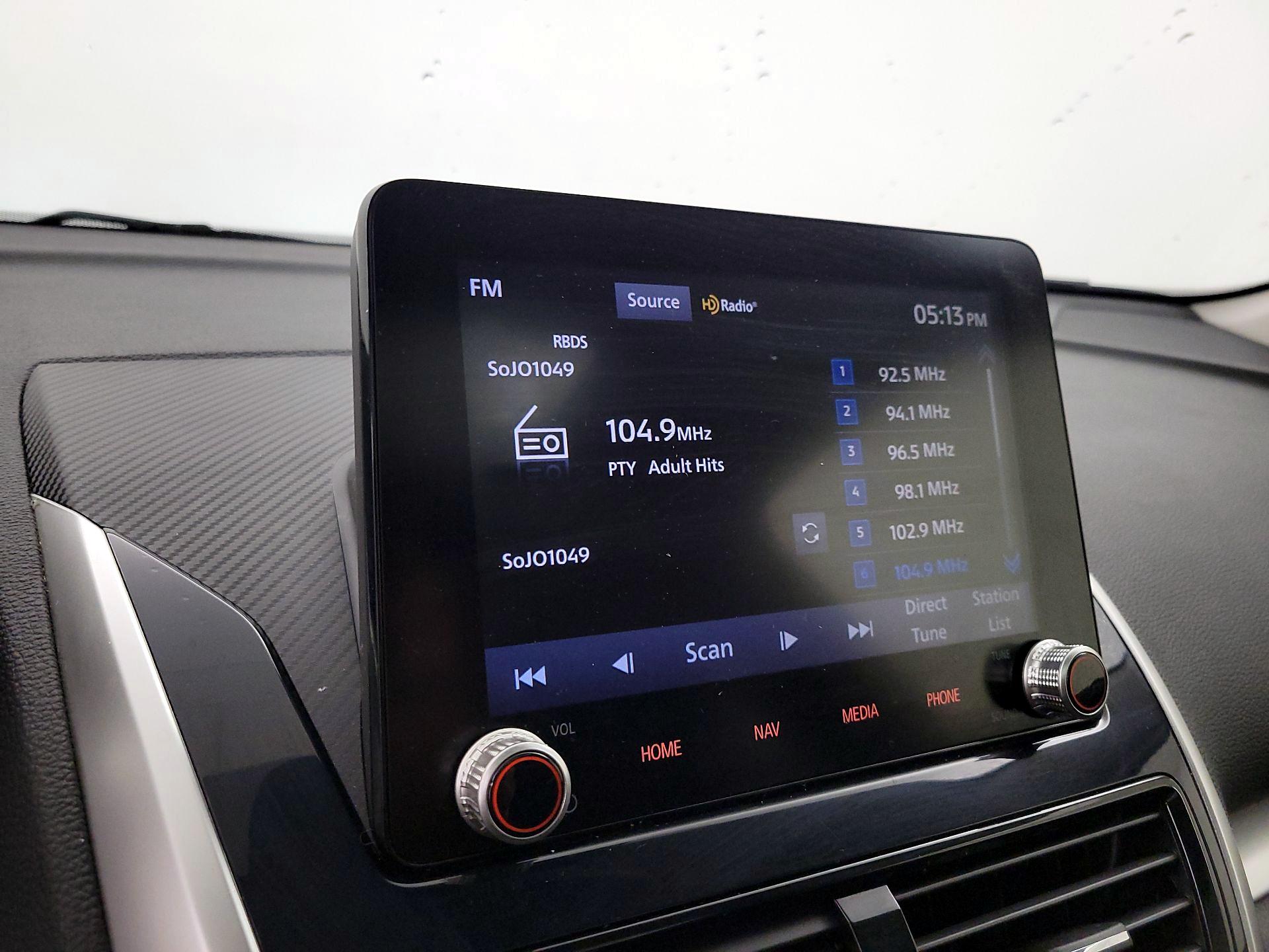 Thumbnail: 2022 Mitsubishi Eclipse Cross - 16