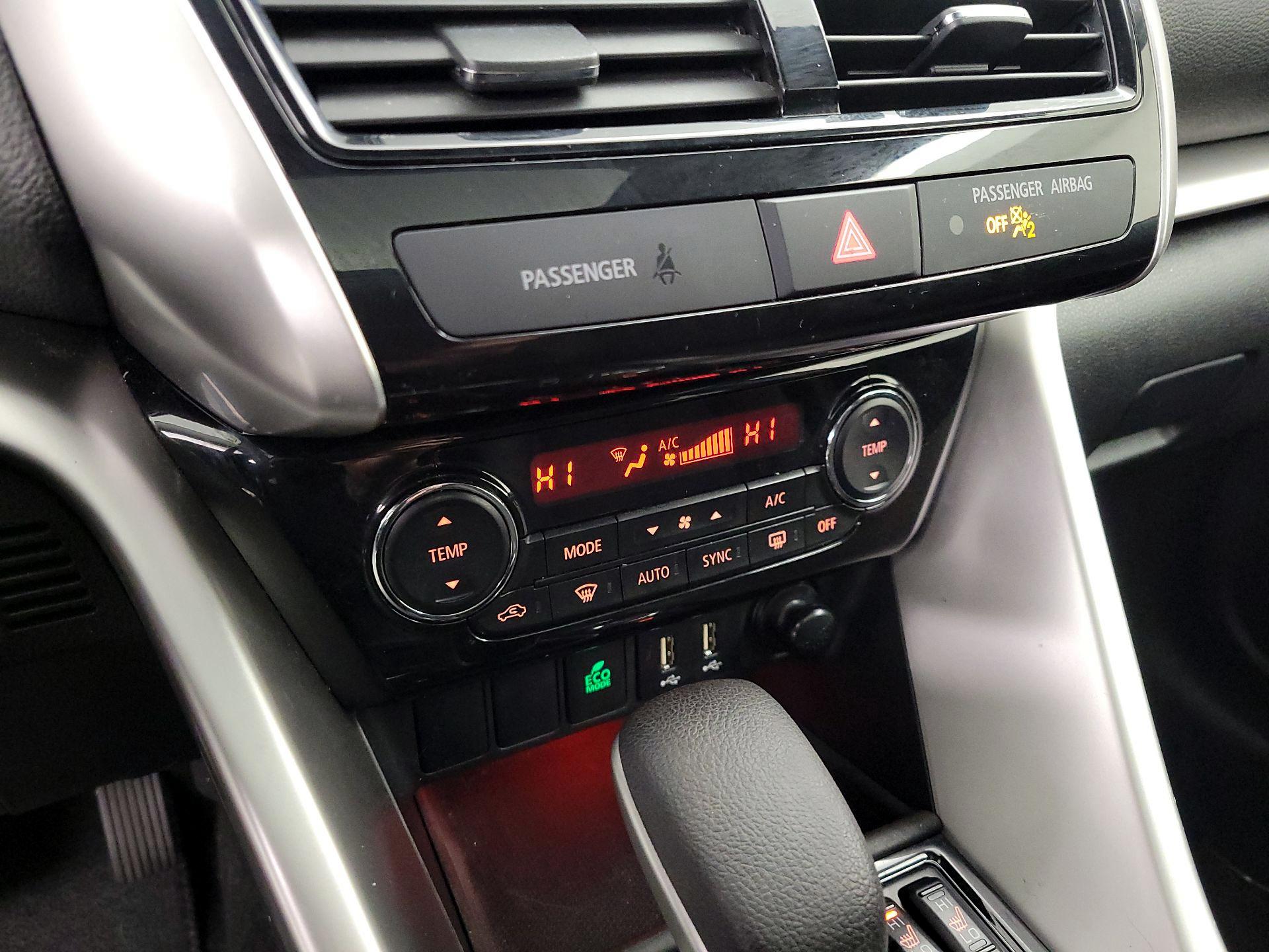 Thumbnail: 2022 Mitsubishi Eclipse Cross - 17