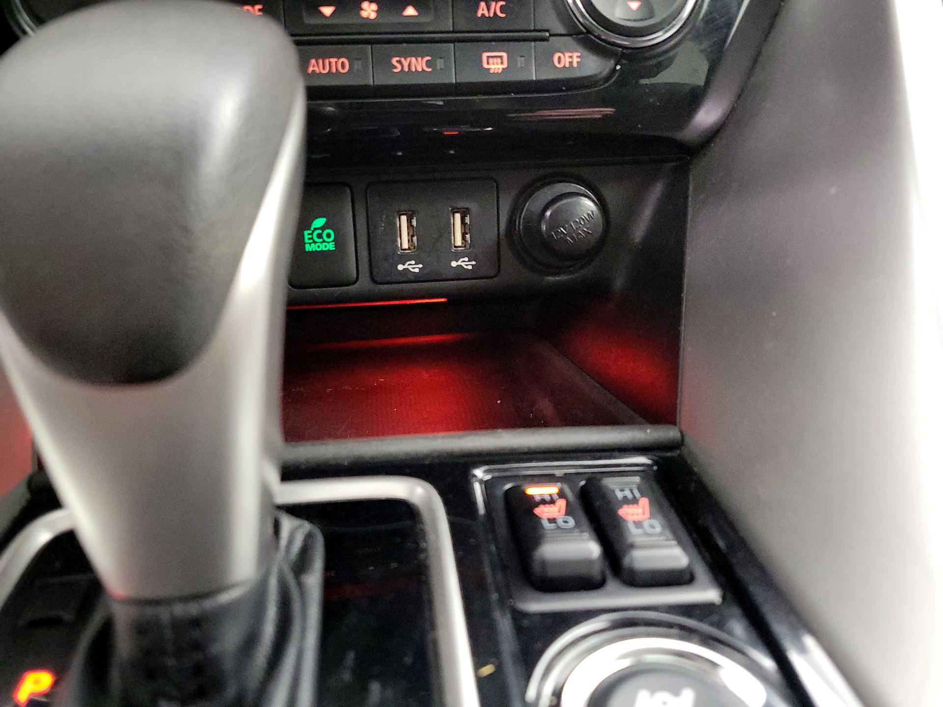 Thumbnail: 2022 Mitsubishi Eclipse Cross - 19