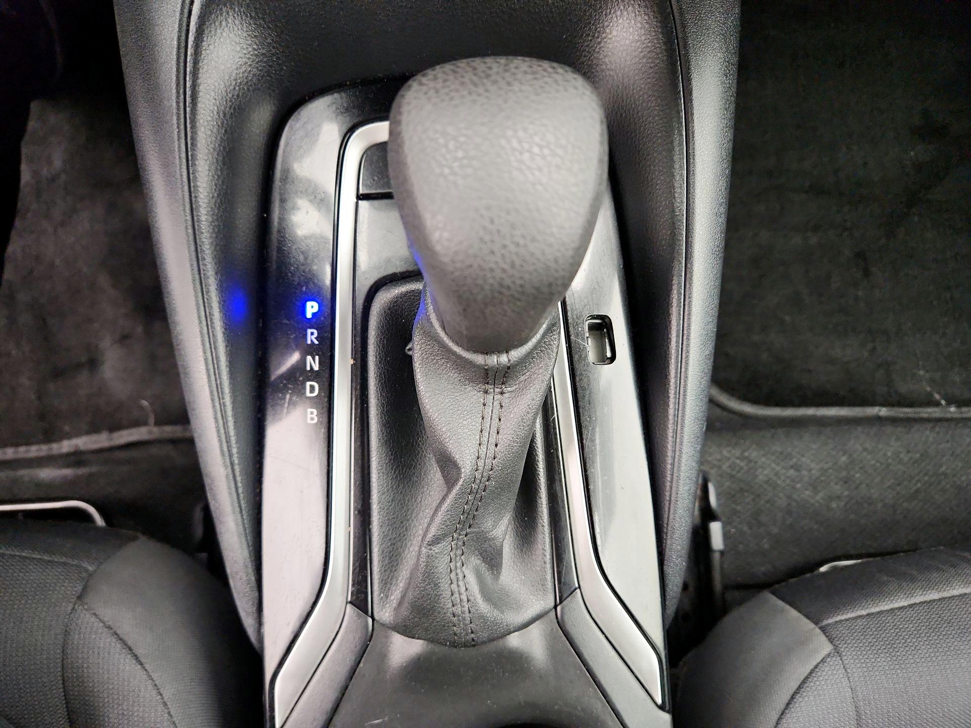 Thumbnail: 2023 Toyota Corolla - 17