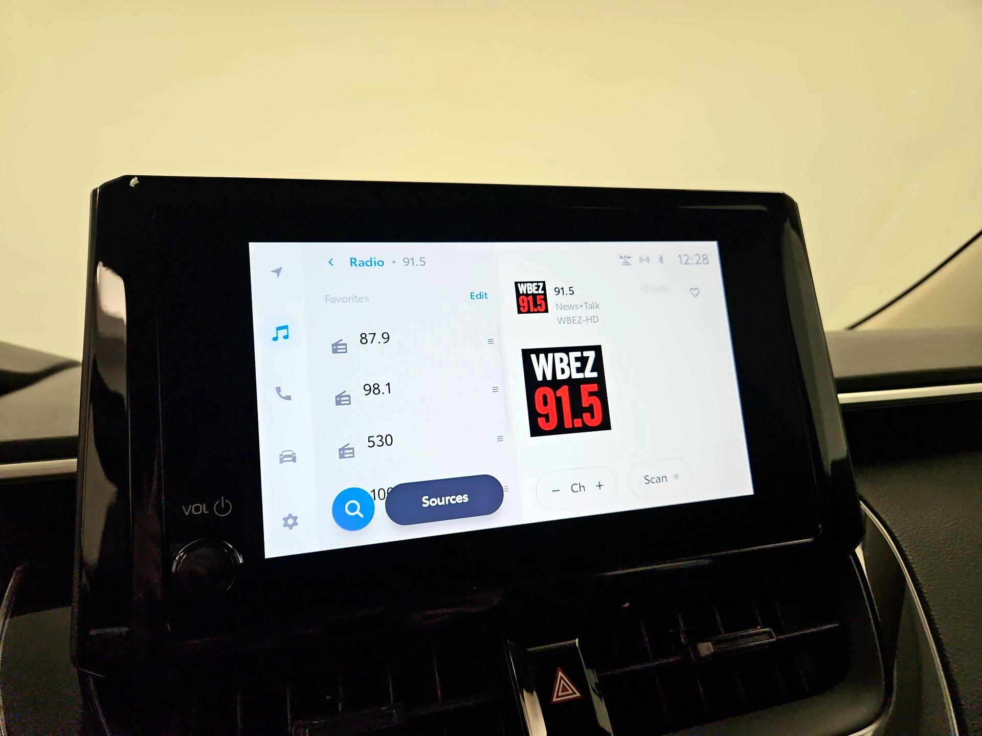 Thumbnail: 2023 Toyota Corolla - 15