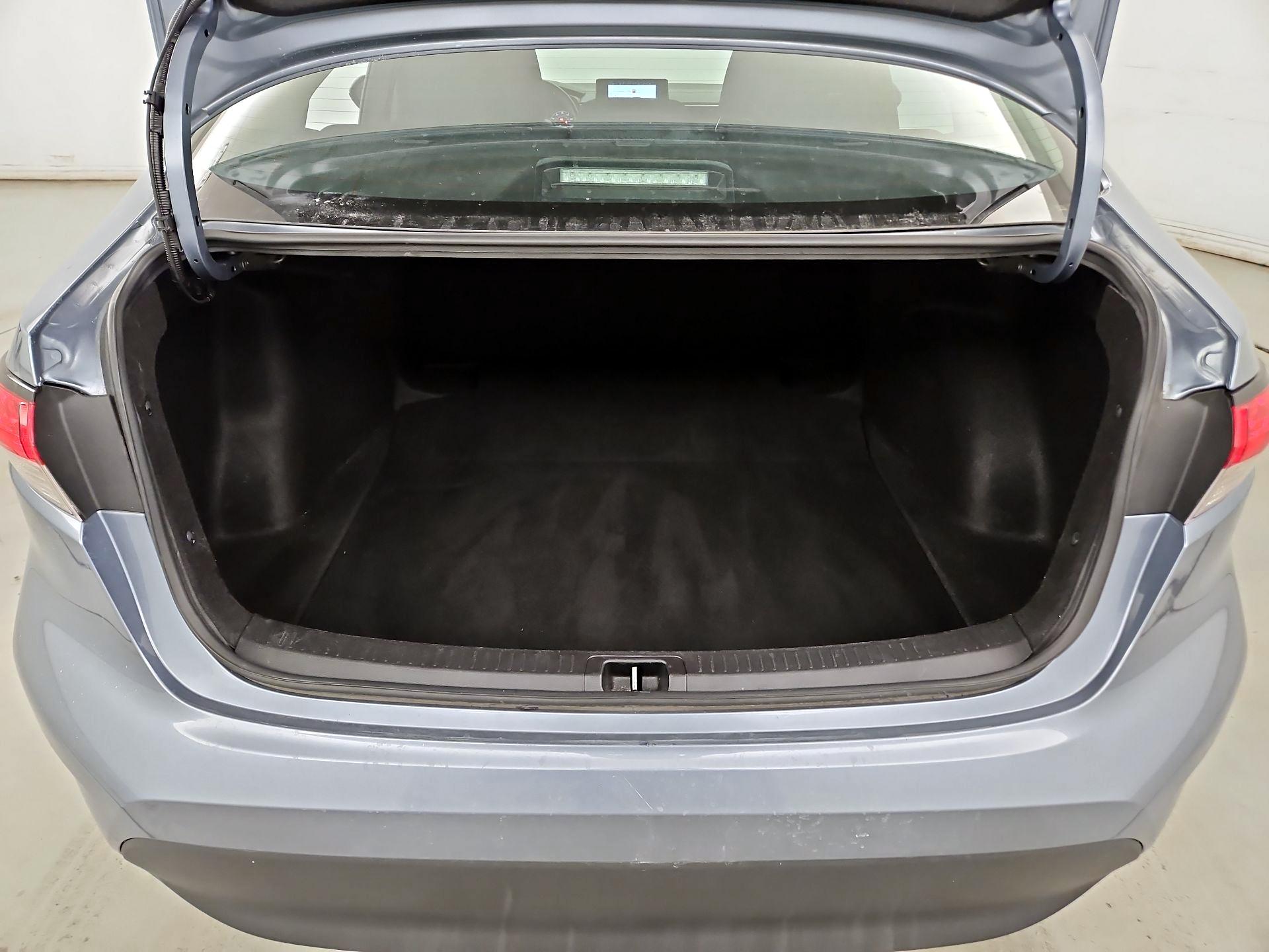 Thumbnail: 2023 Toyota Corolla - 20