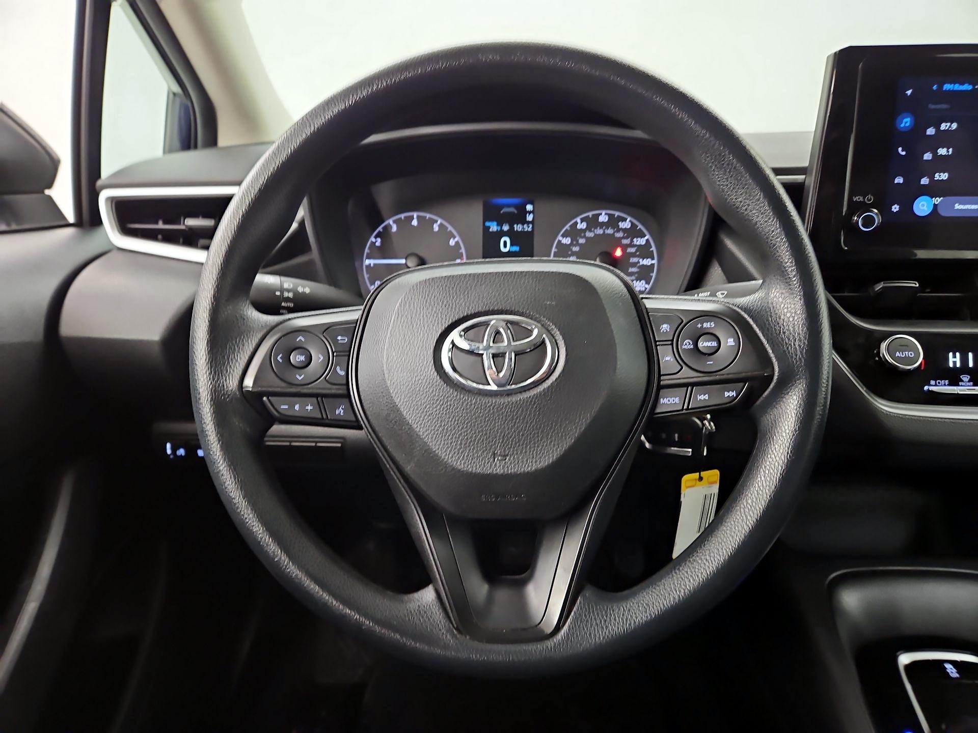 Thumbnail: 2023 Toyota Corolla - 10