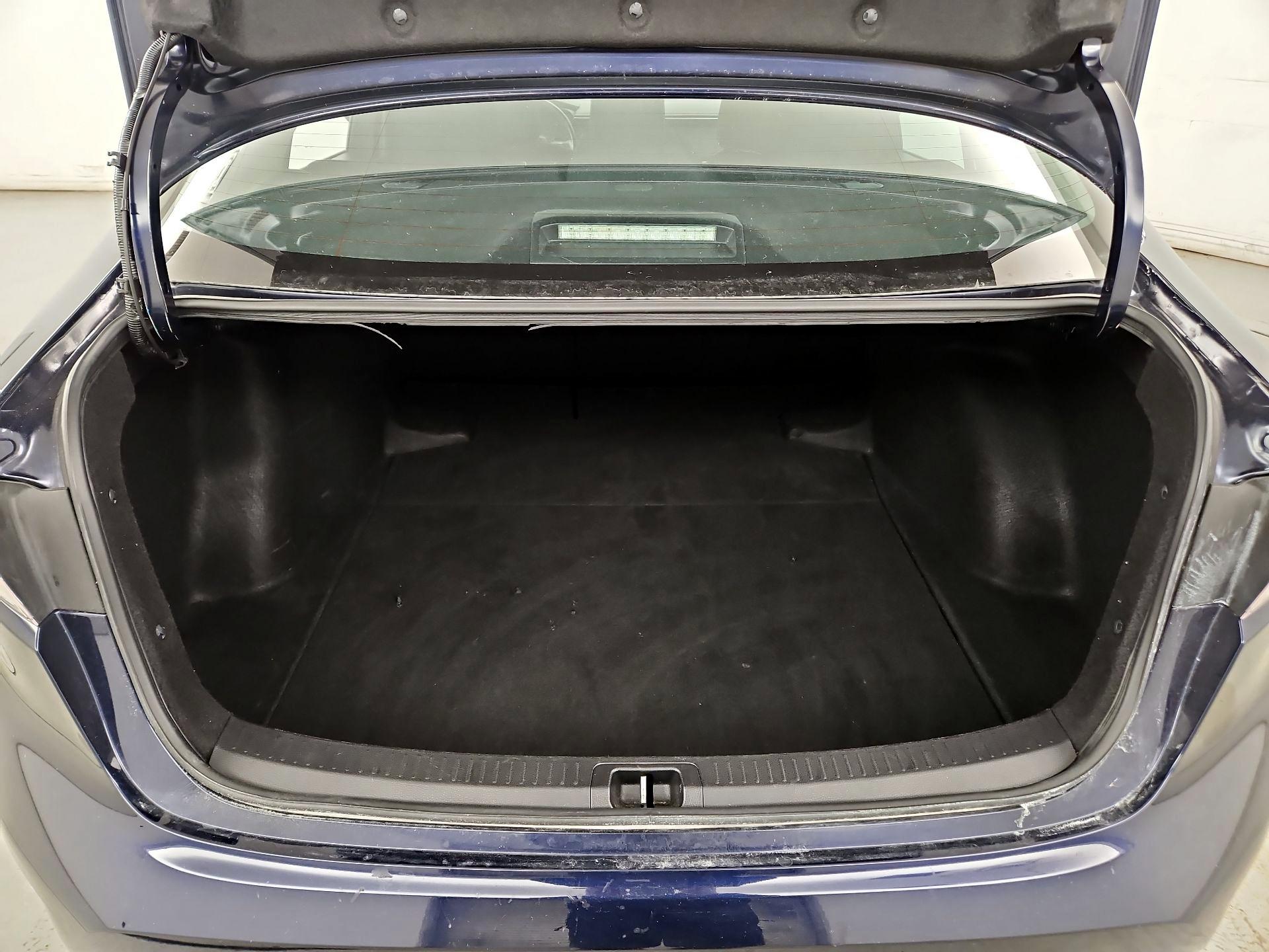 Thumbnail: 2023 Toyota Corolla - 20