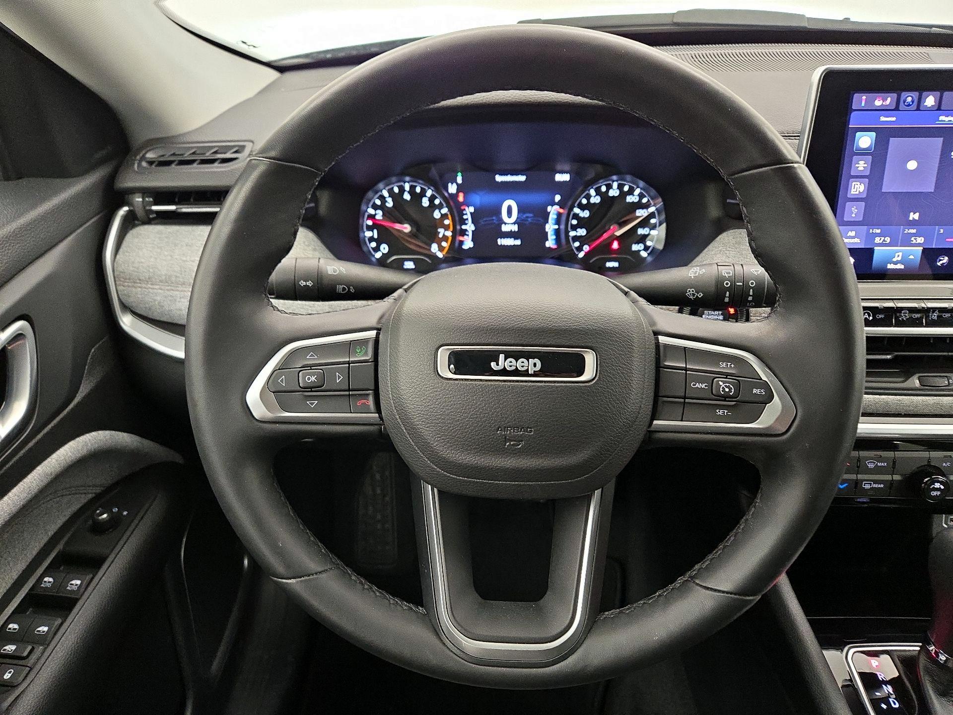 Thumbnail: 2022 Jeep Compass - 10